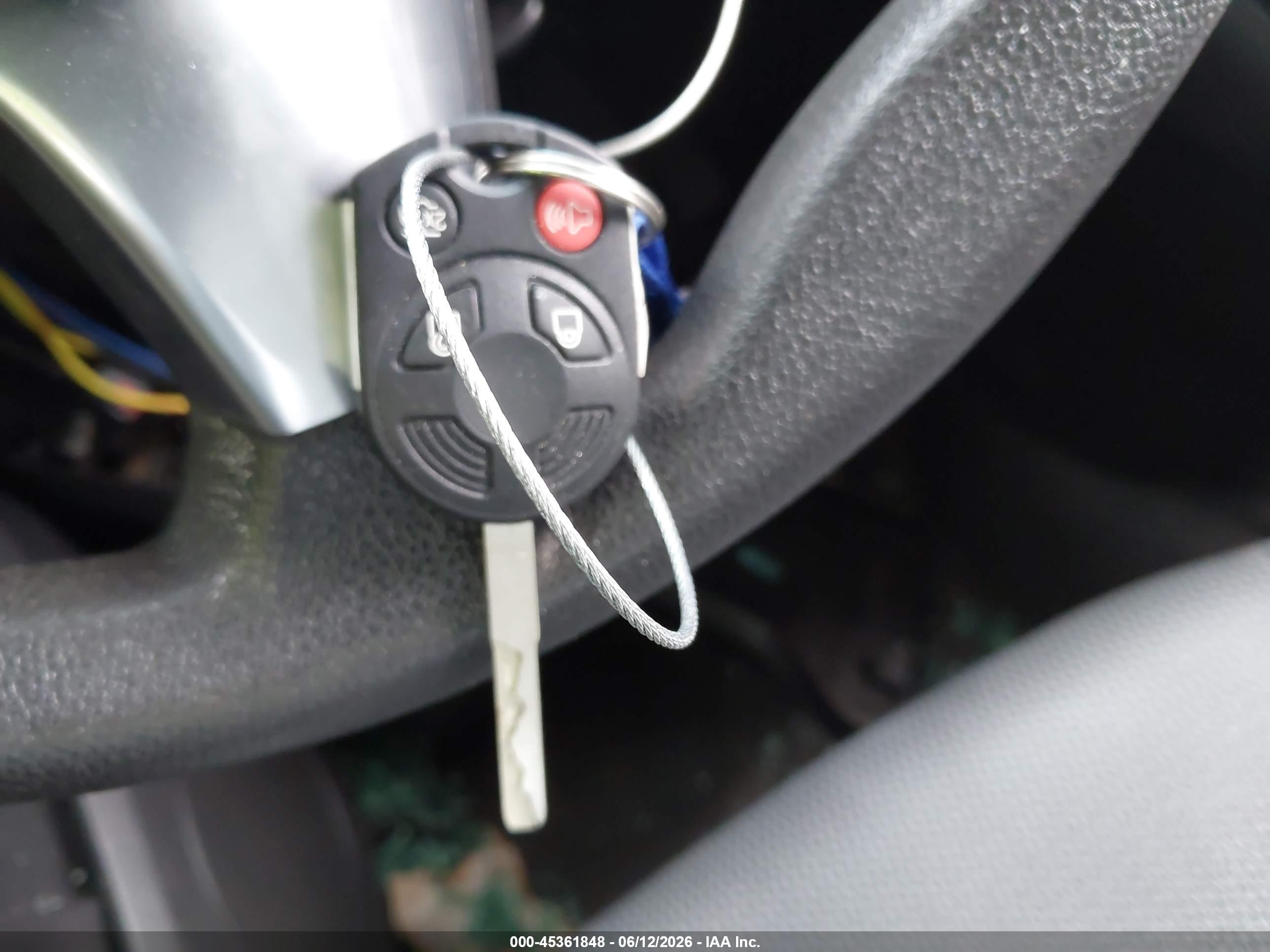 FORD TRANSIT image 11