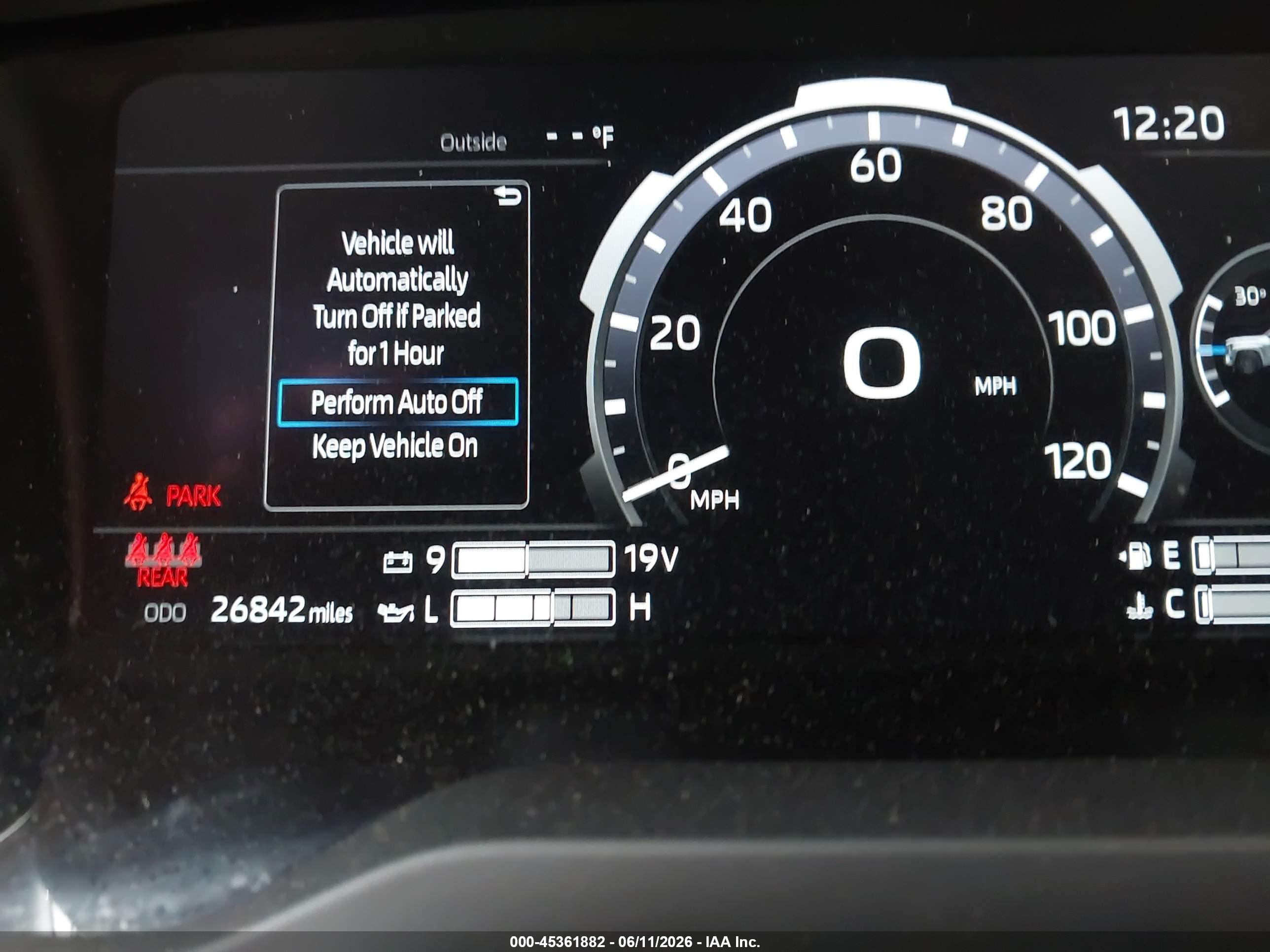 TOYOTA TUNDRA image 7