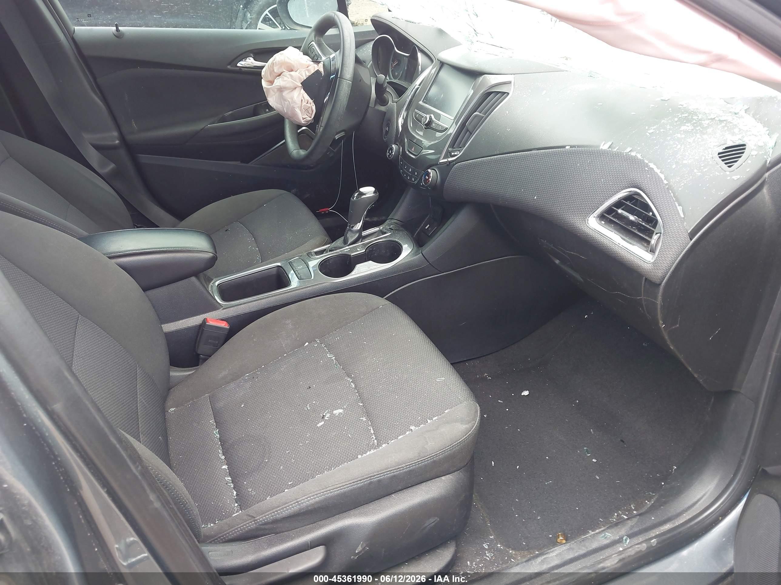 CHEVROLET CRUZE image 5