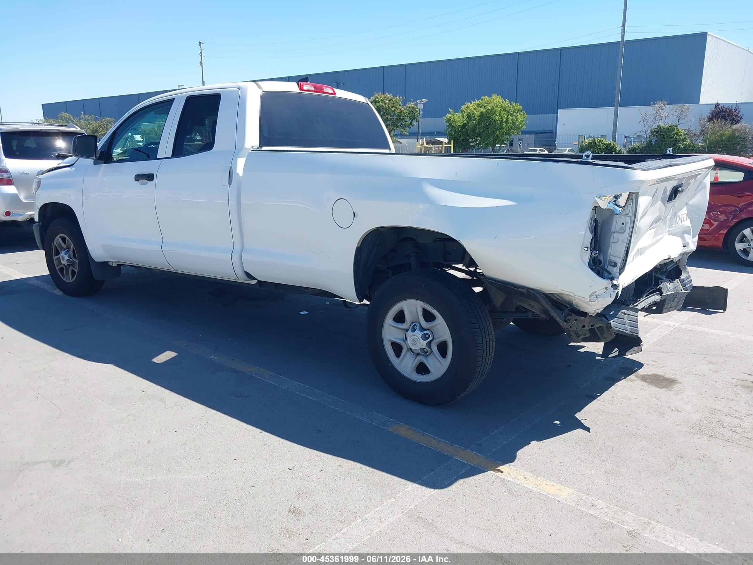 TOYOTA TUNDRA image 3