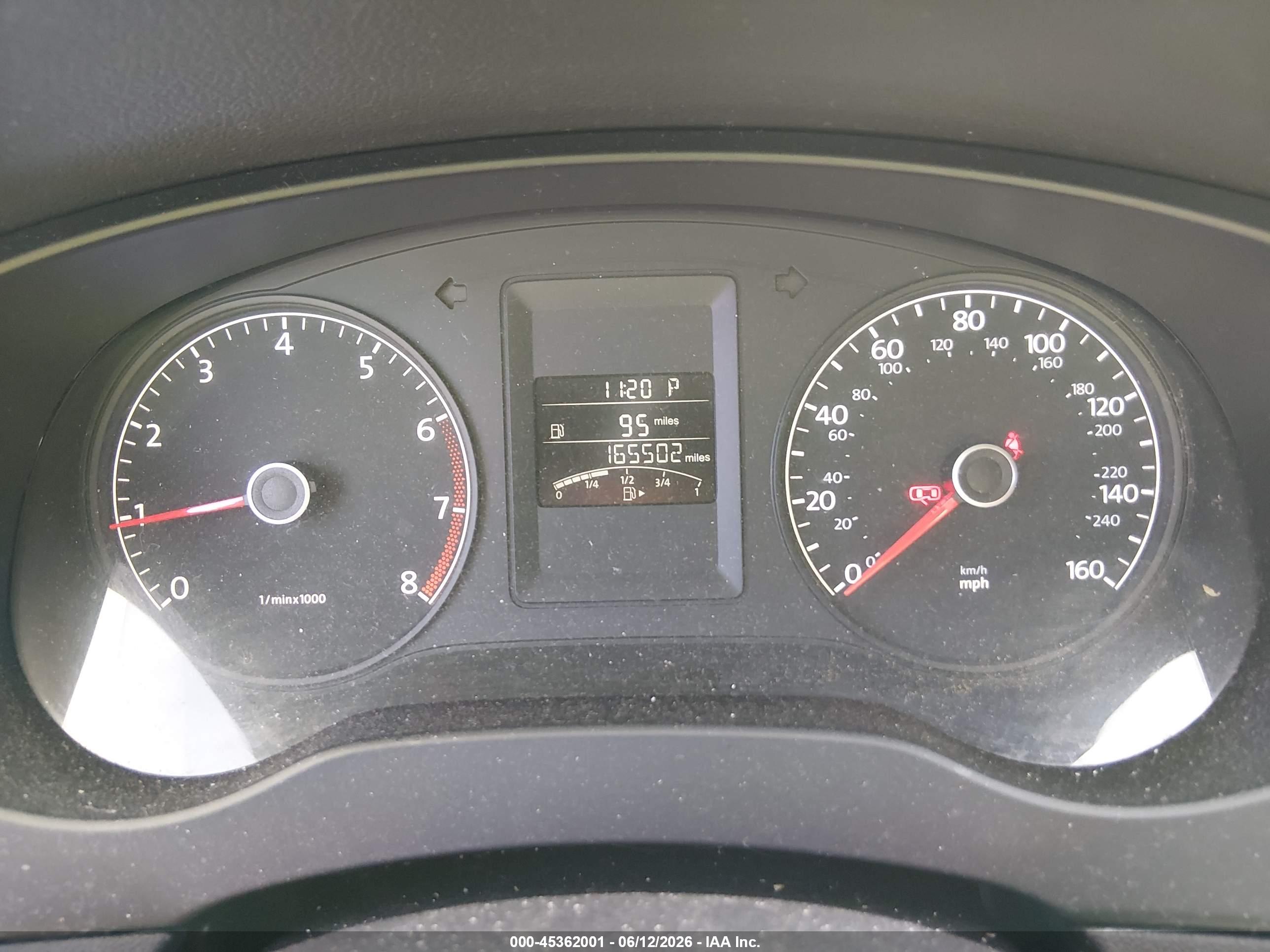 VOLKSWAGEN JETTA image 7