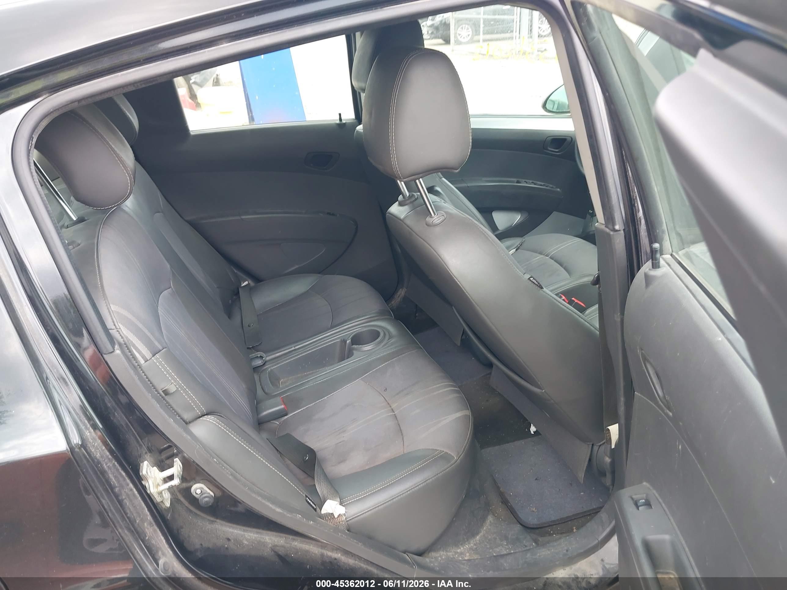 CHEVROLET SPARK image 8