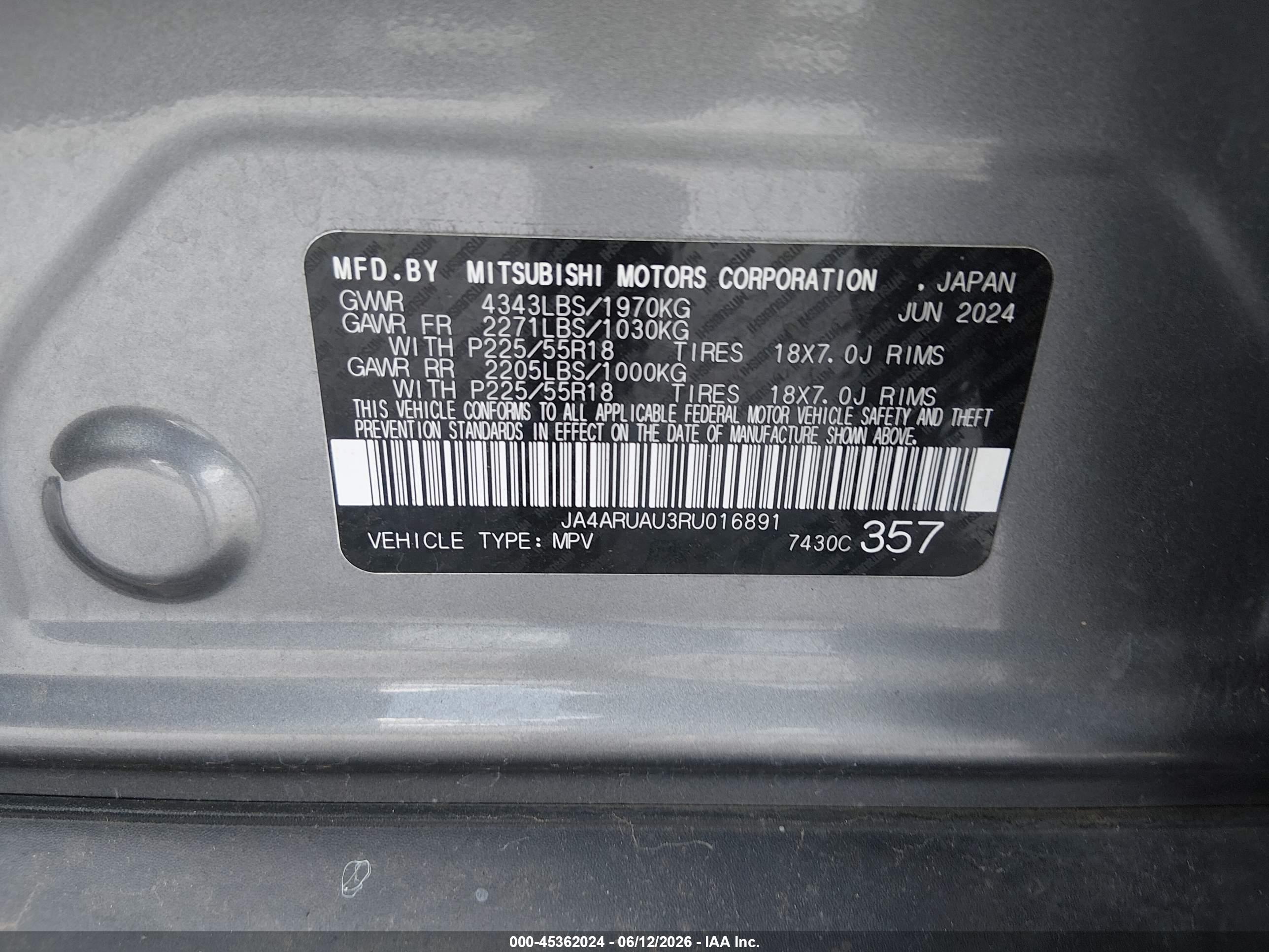 MITSUBISHI OUTLANDER image 9