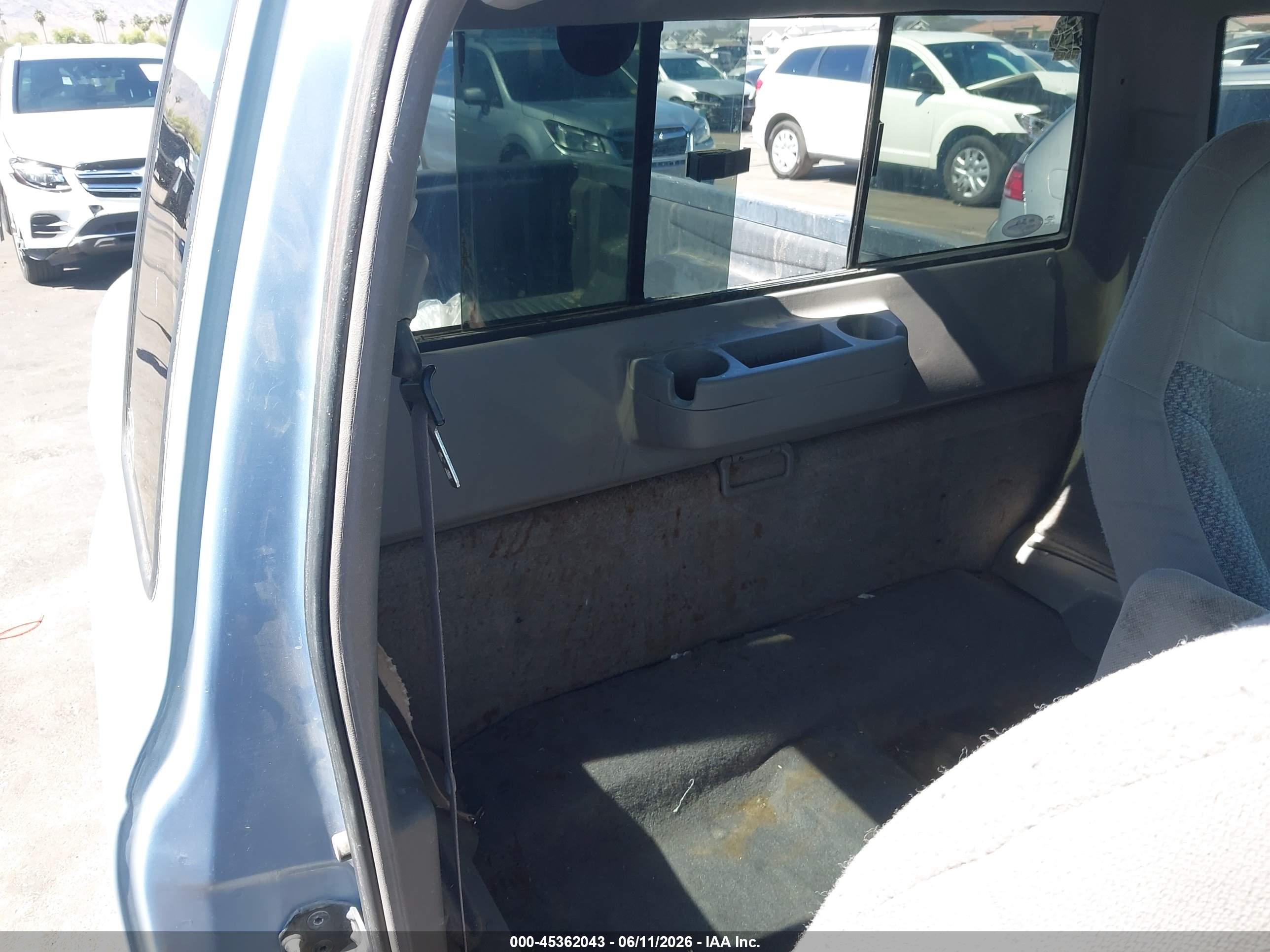 FORD RANGER image 8