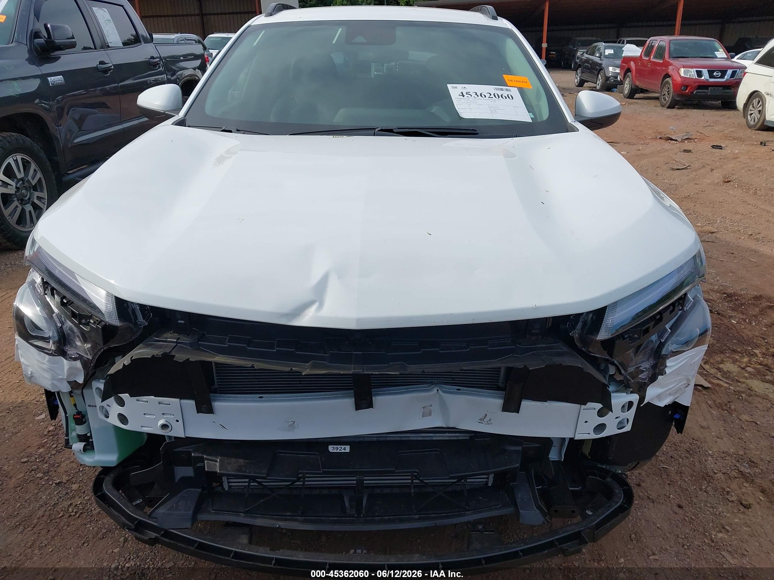 CHEVROLET TRAX image 6