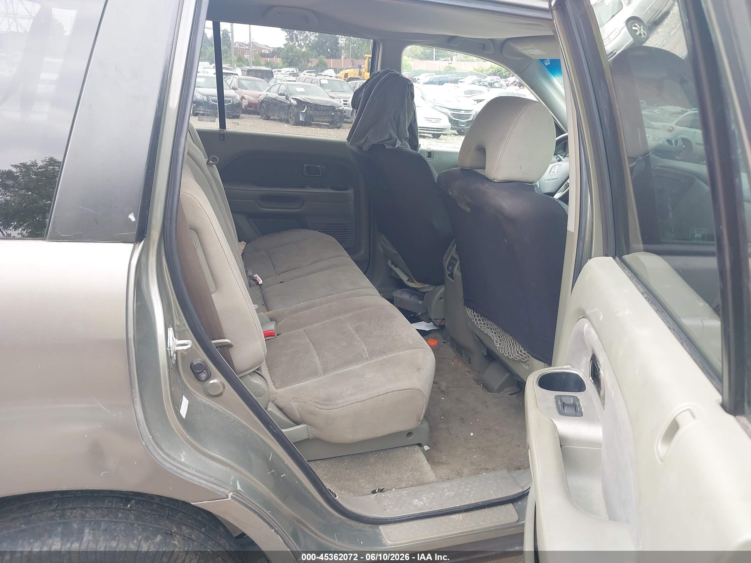 HONDA PILOT image 8