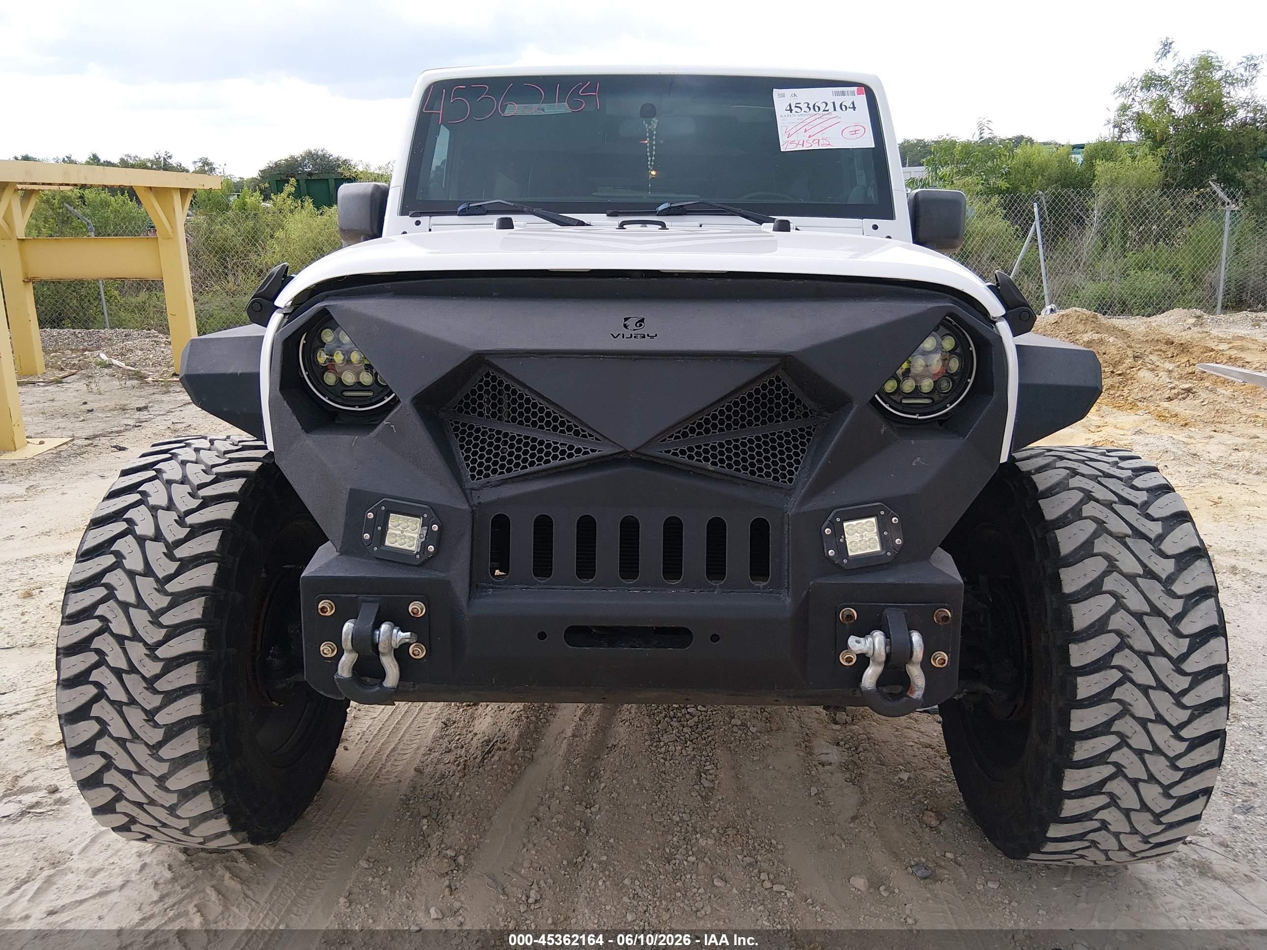 JEEP WRANGLER image 6