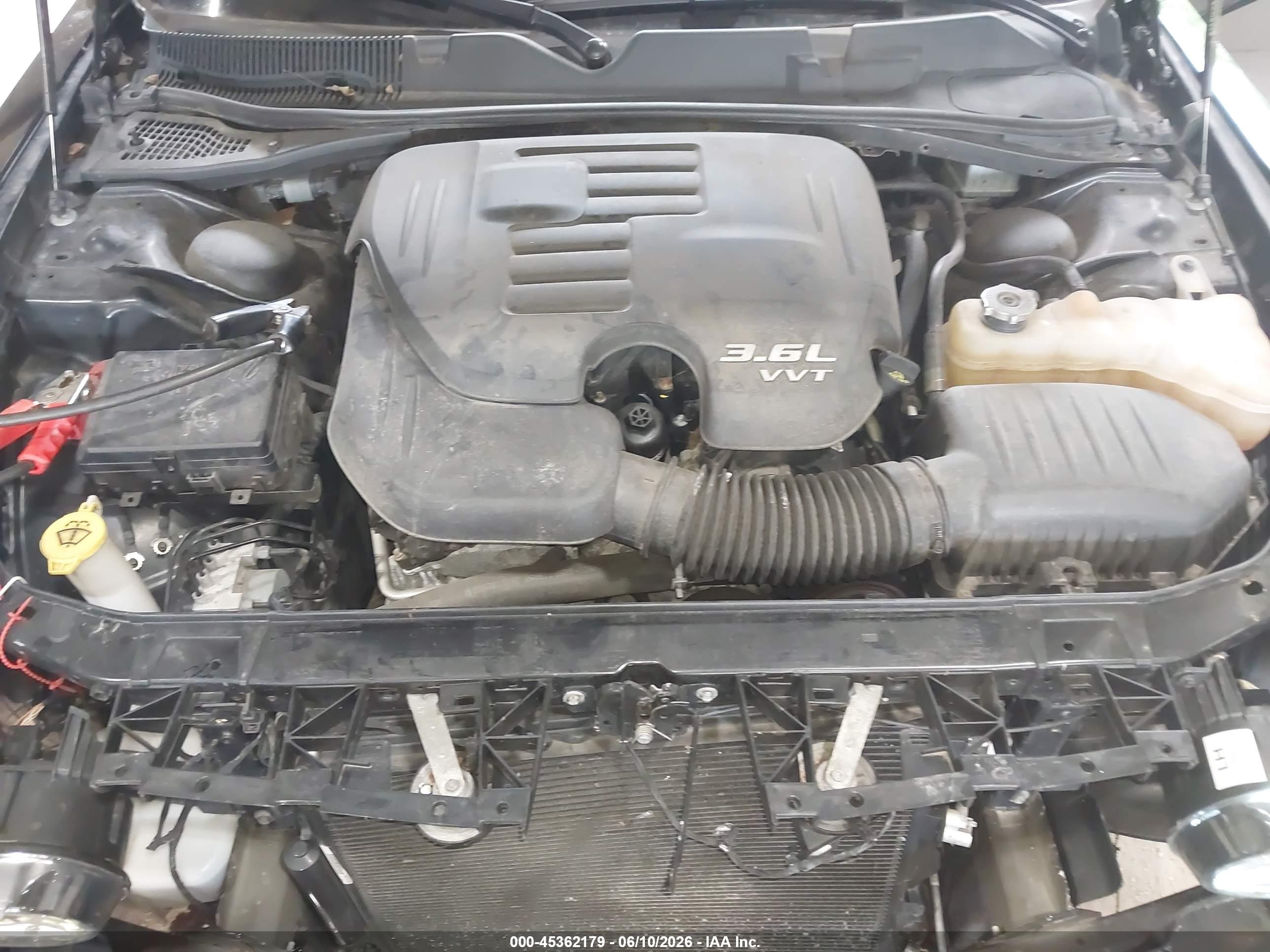 DODGE CHALLENGER image 10