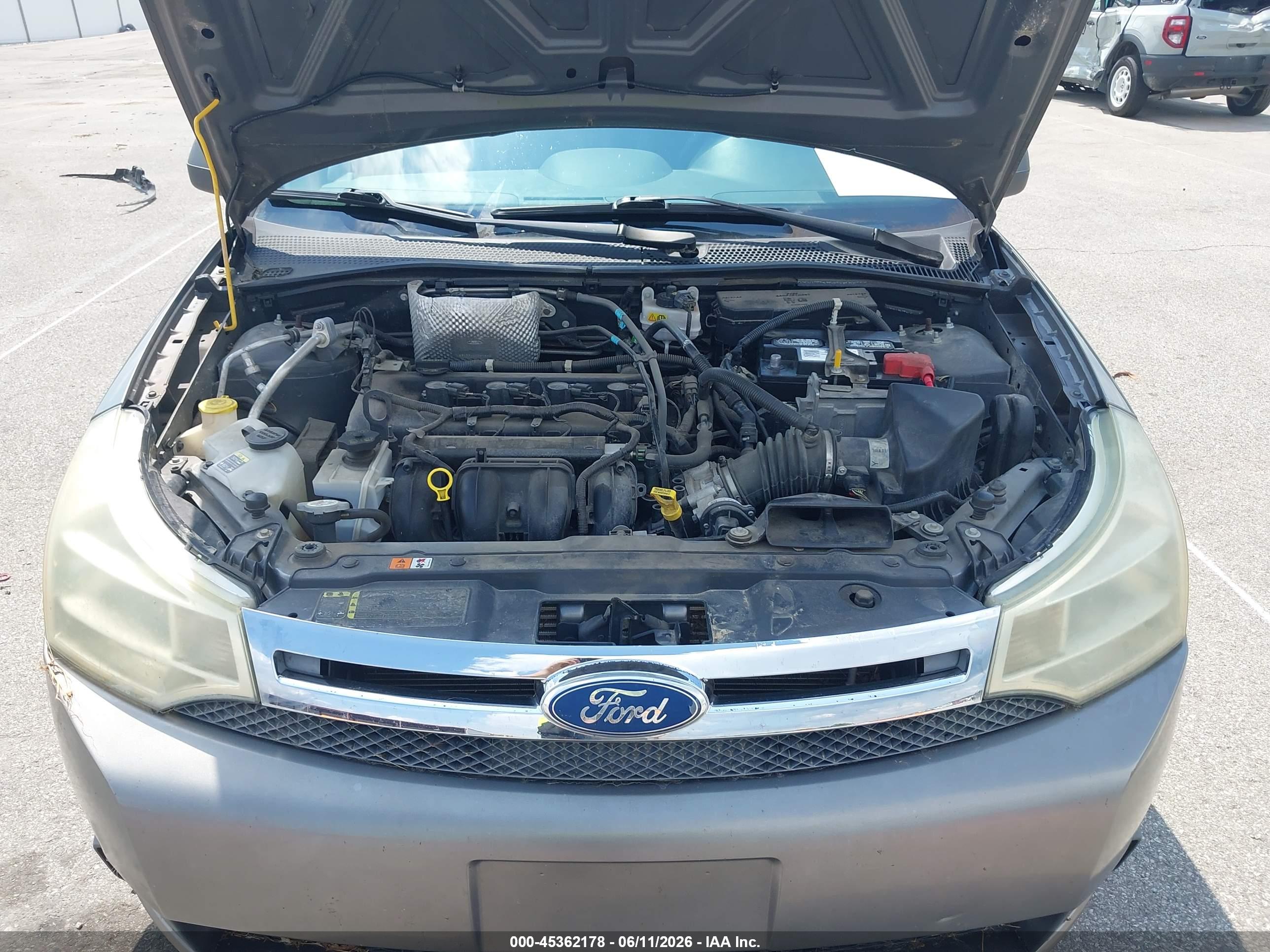 FORD FOCUS image 10