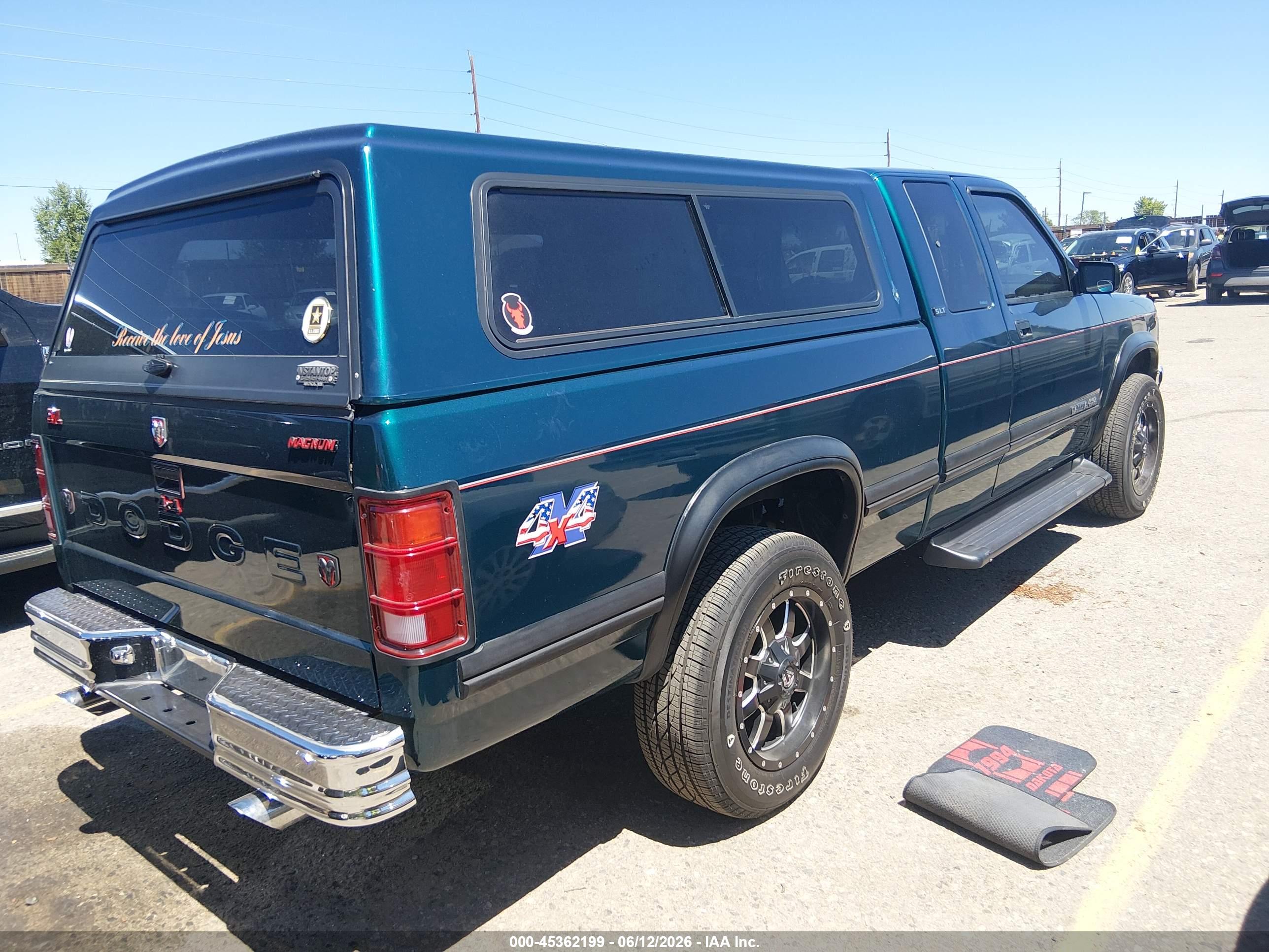 DODGE DAKOTA image 4
