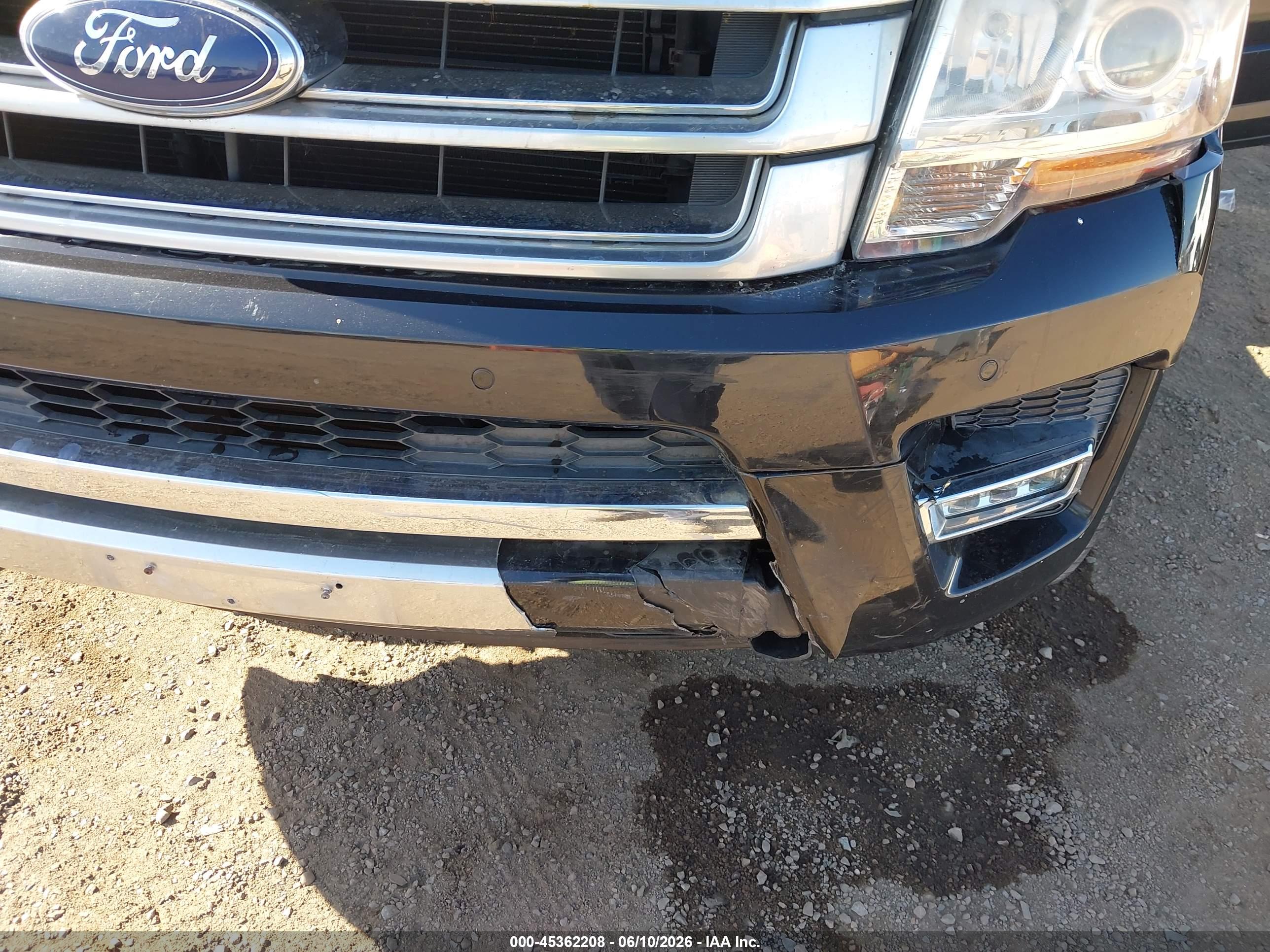 FORD EXPEDITION image 6