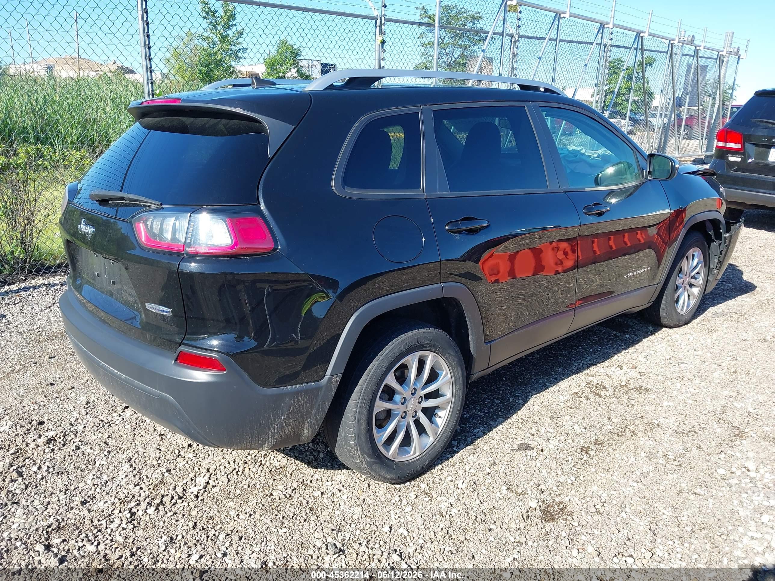 JEEP CHEROKEE image 4