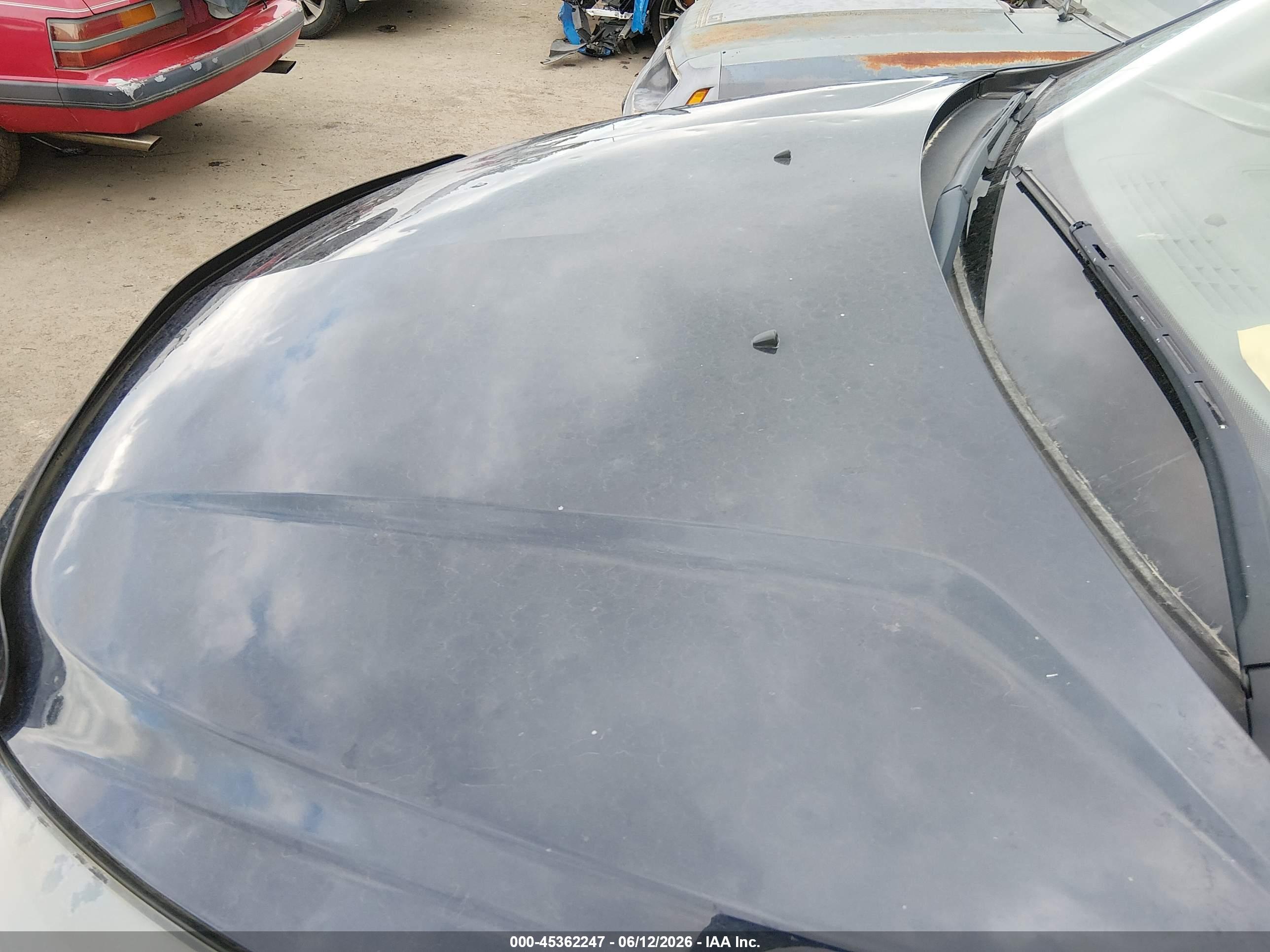 CHEVROLET TRAVERSE image 6
