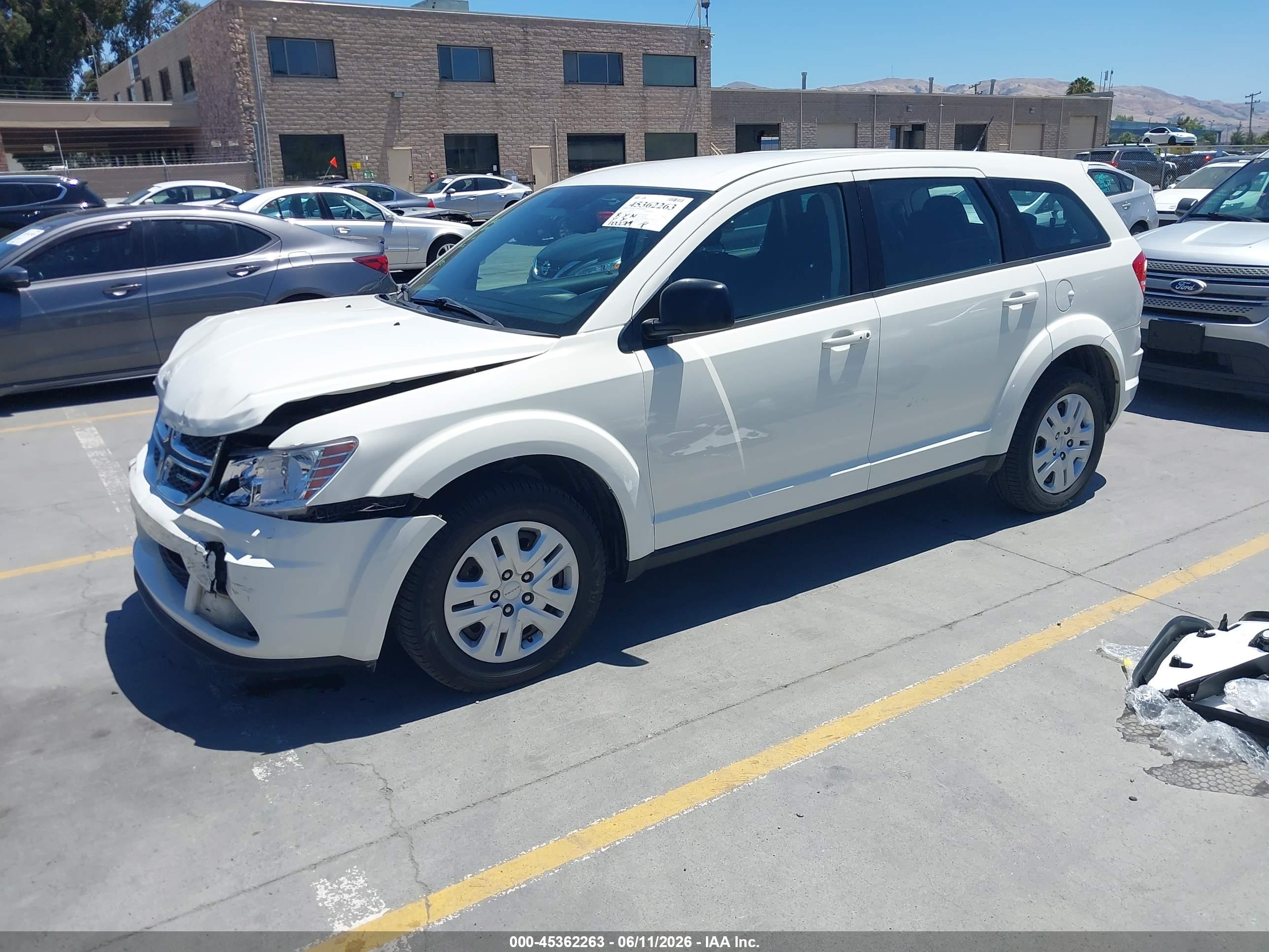 DODGE JOURNEY image 2