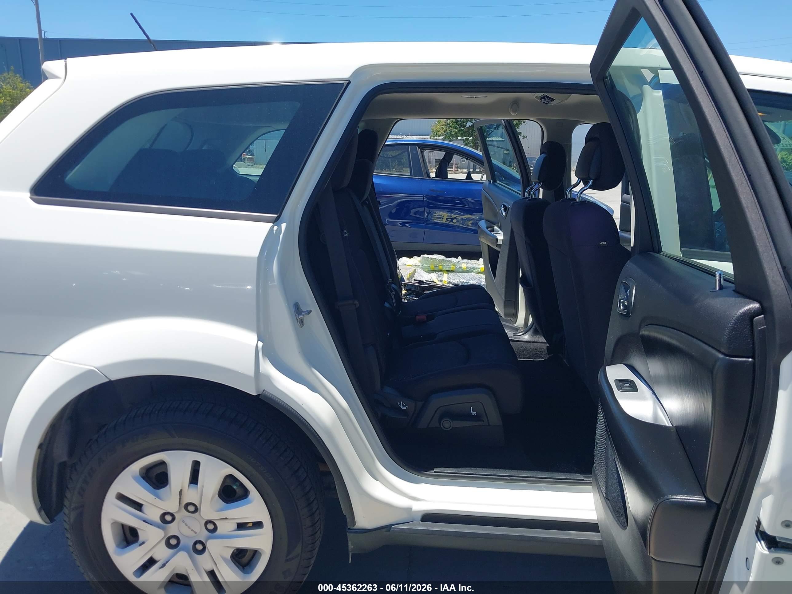 DODGE JOURNEY image 8