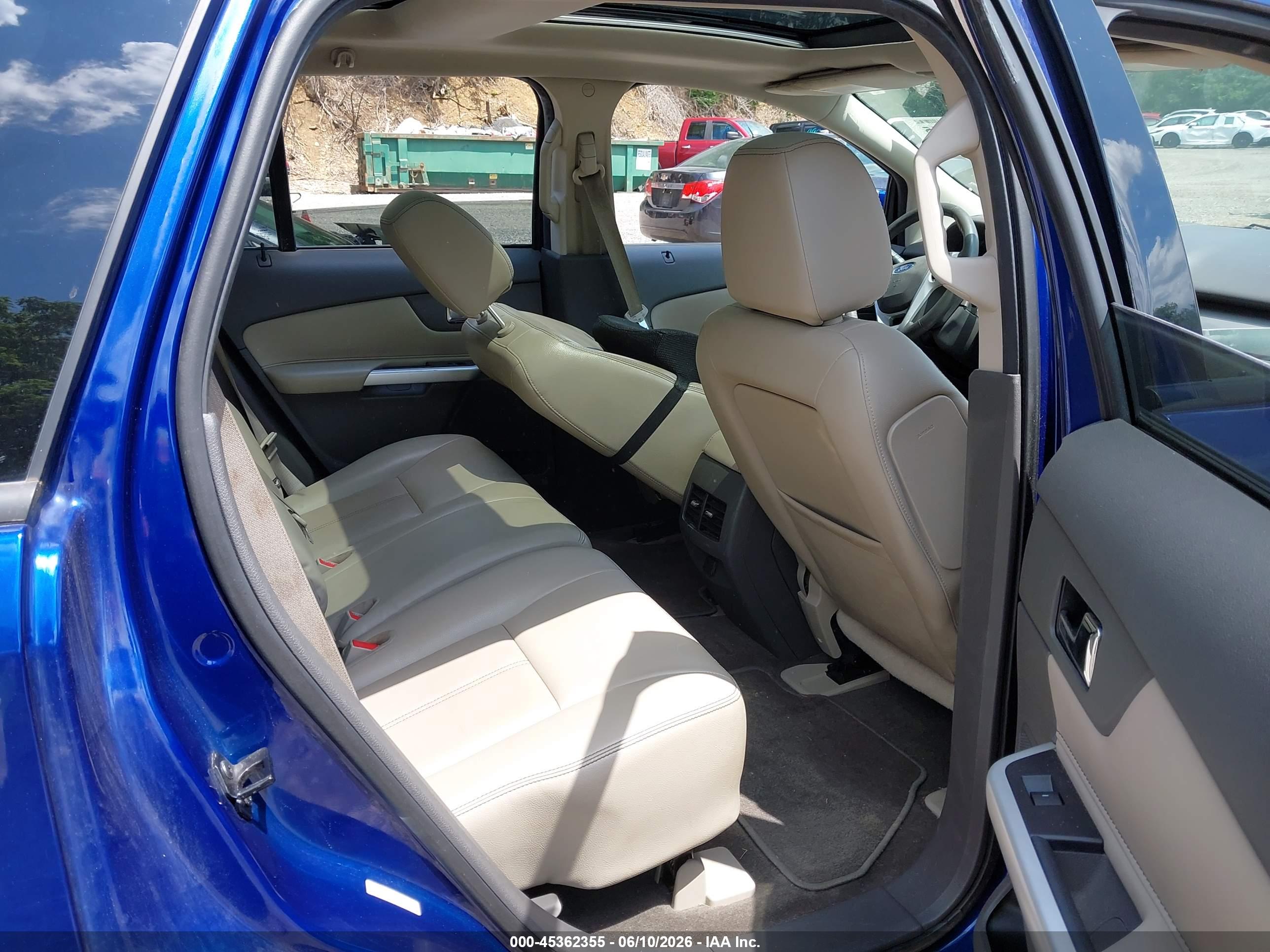FORD EDGE image 8