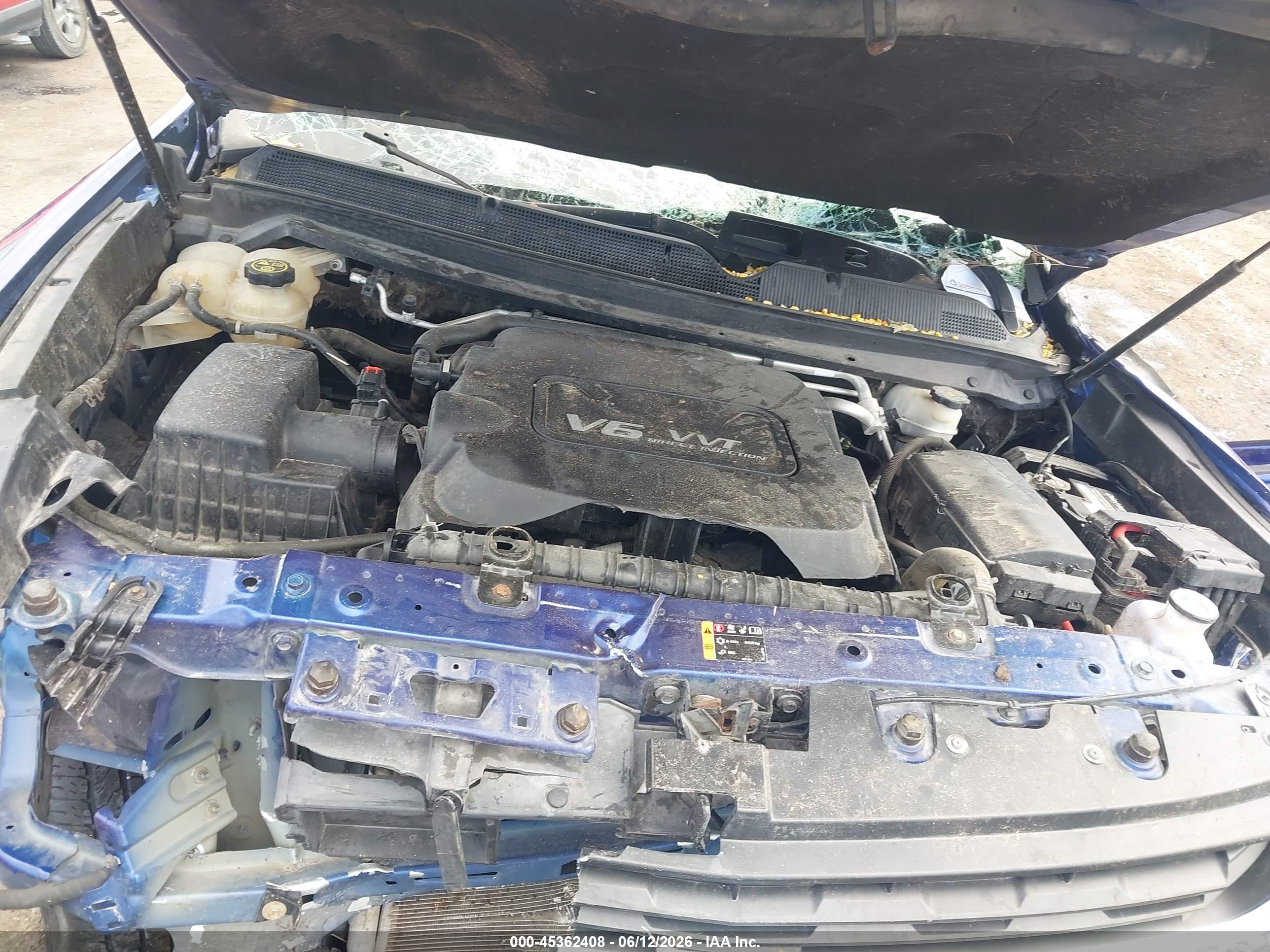 CHEVROLET COLORADO image 10