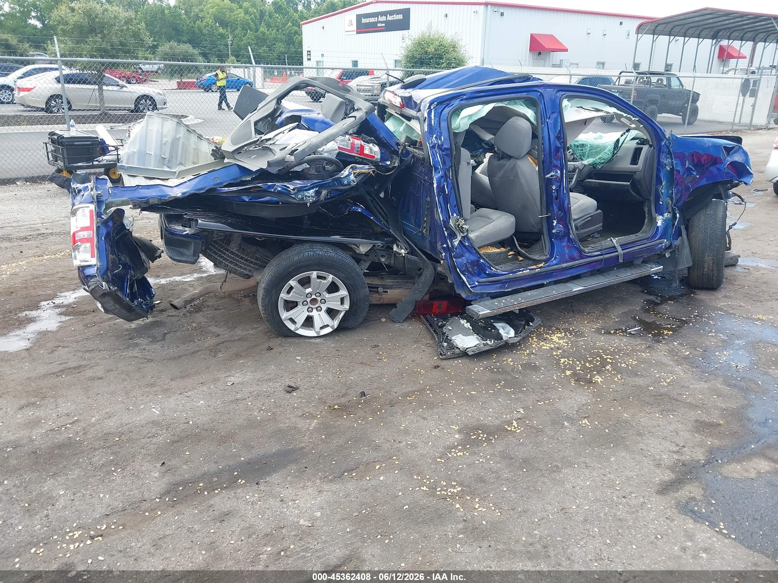 CHEVROLET COLORADO image 4