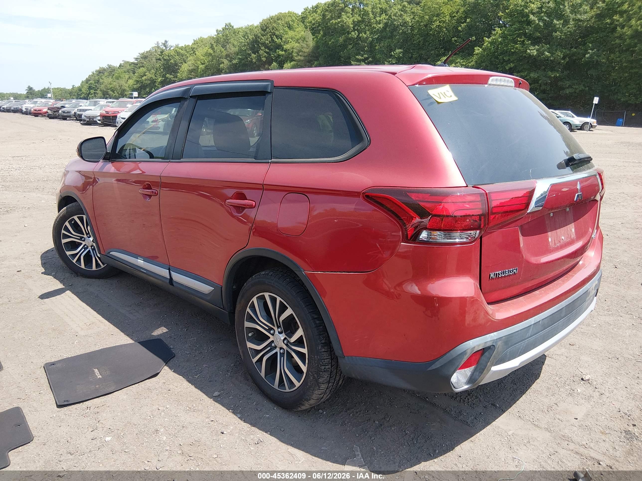 MITSUBISHI OUTLANDER image 3