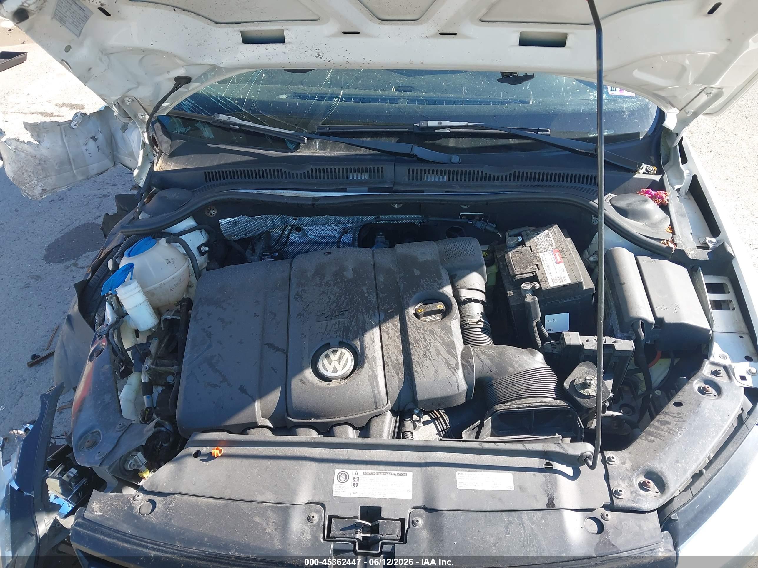 VOLKSWAGEN JETTA image 10