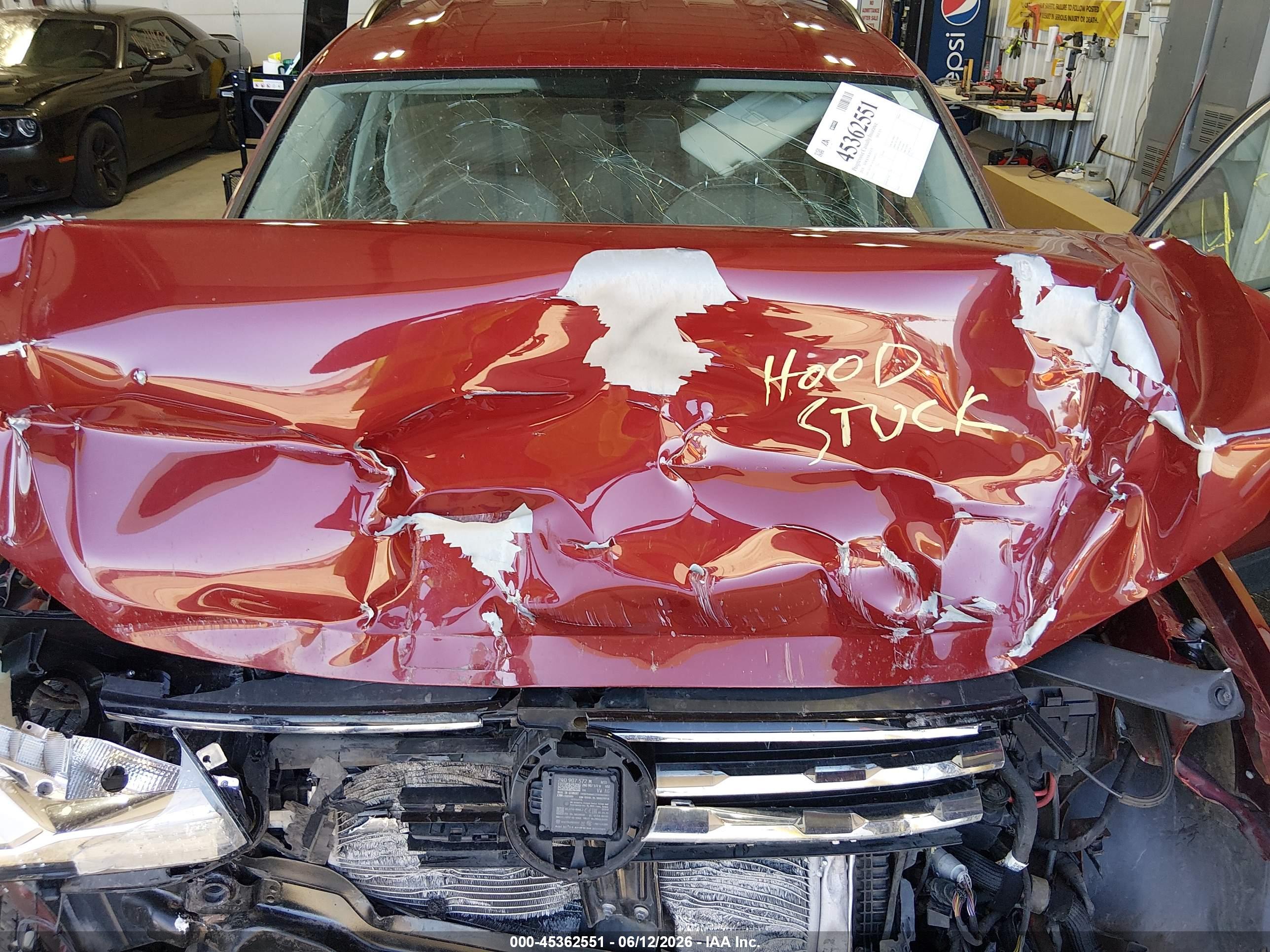 VOLKSWAGEN TIGUAN image 10