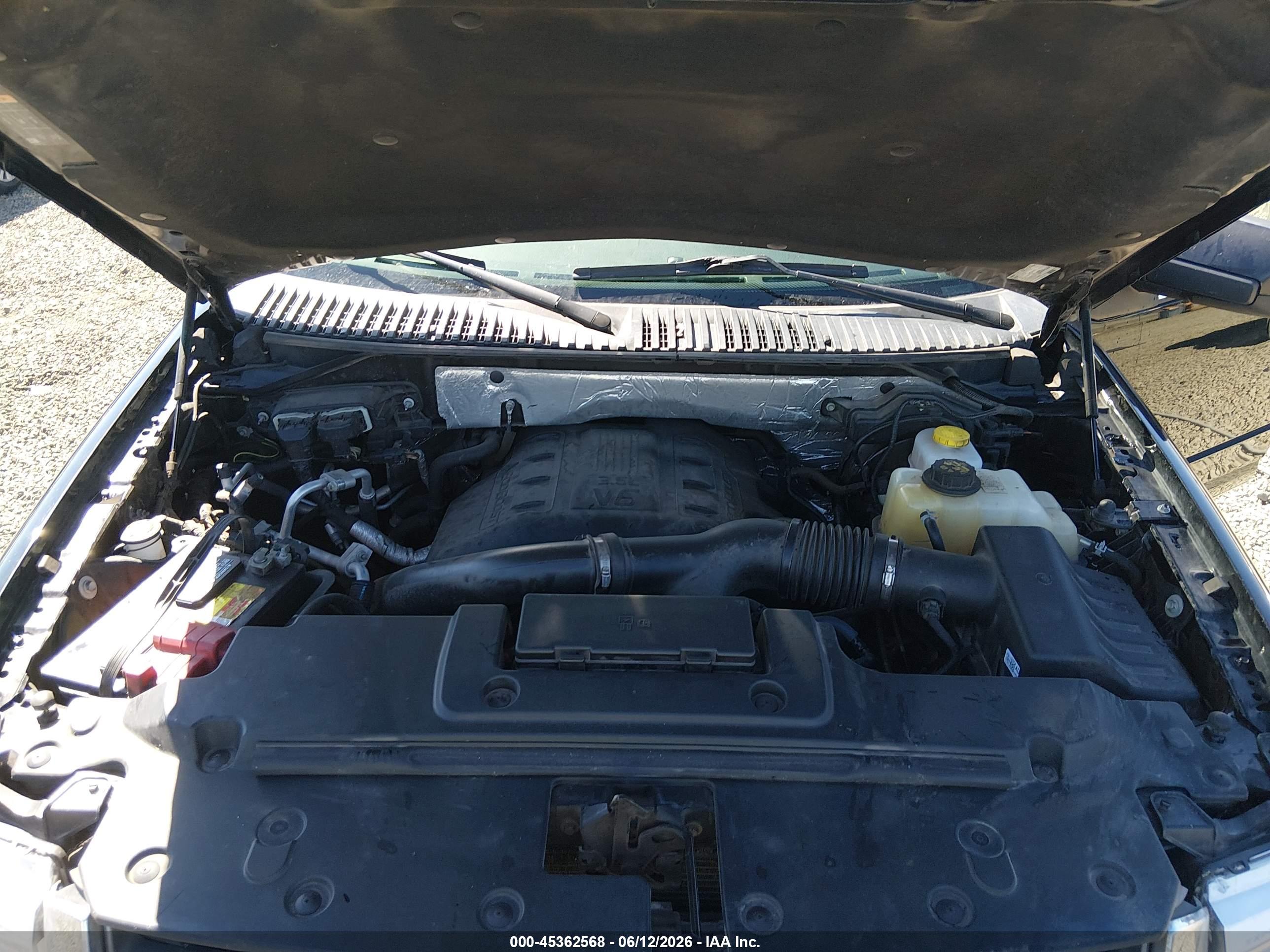 FORD EXPEDITION image 10