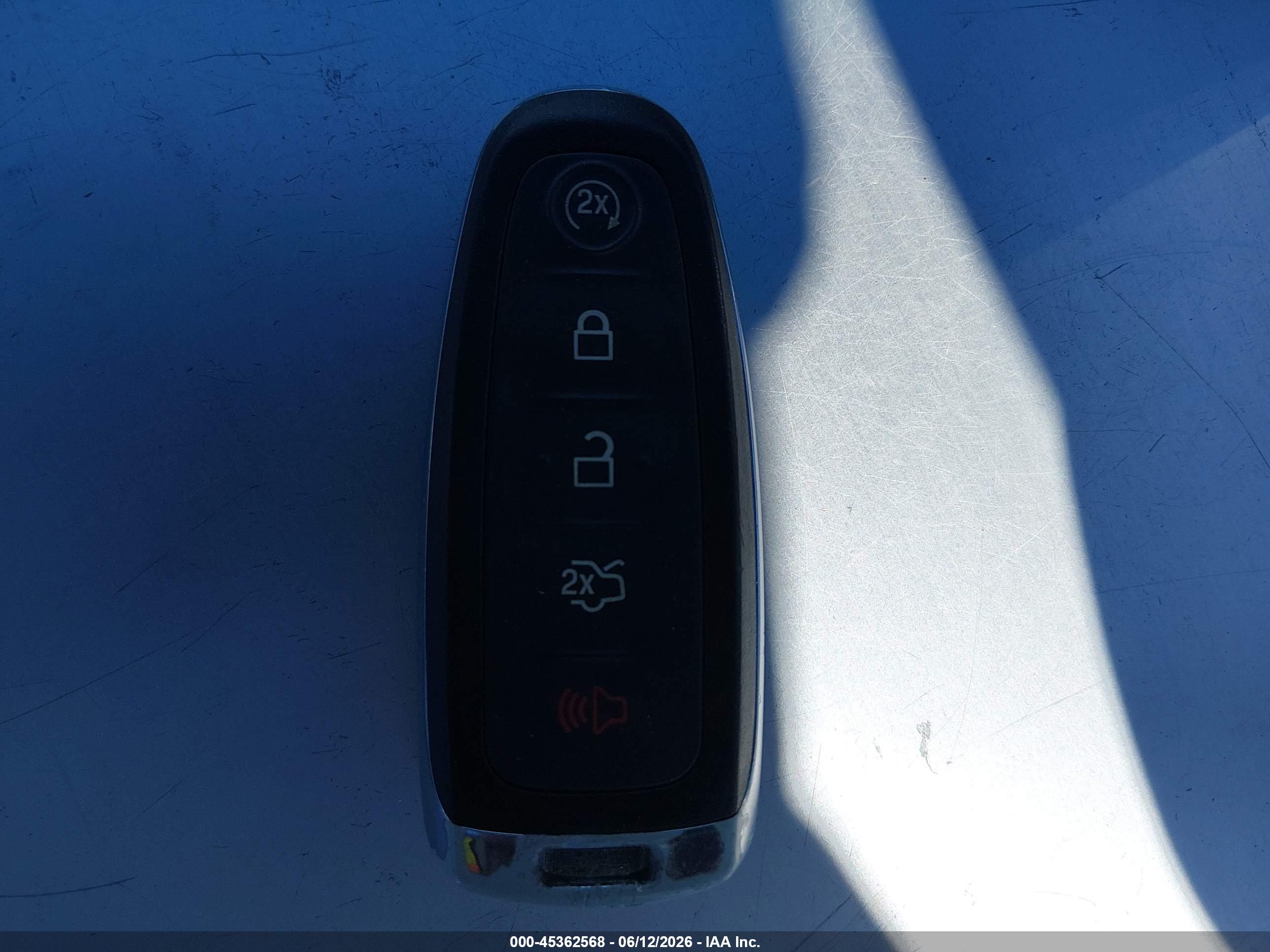 FORD EXPEDITION image 11