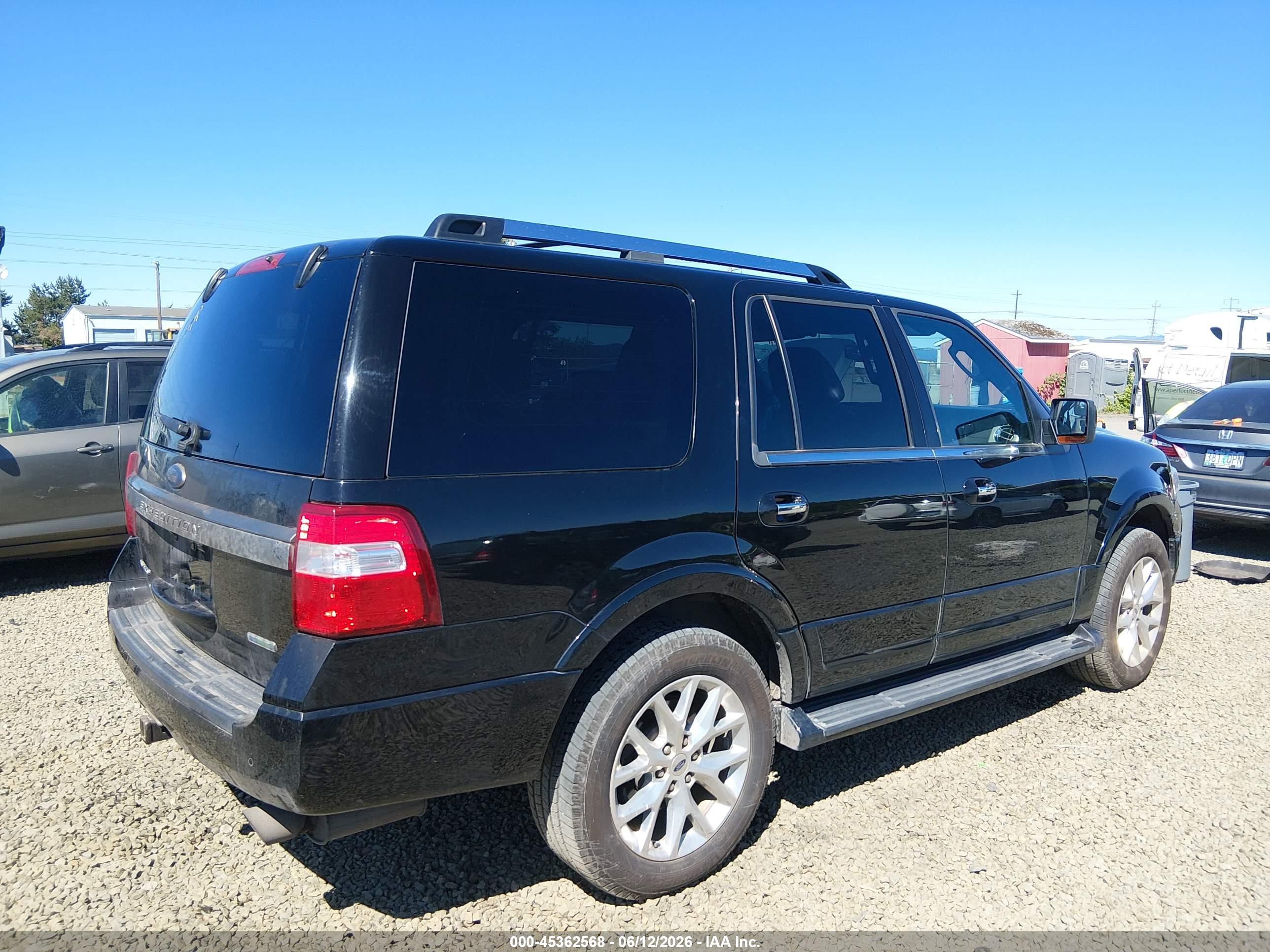 FORD EXPEDITION image 4