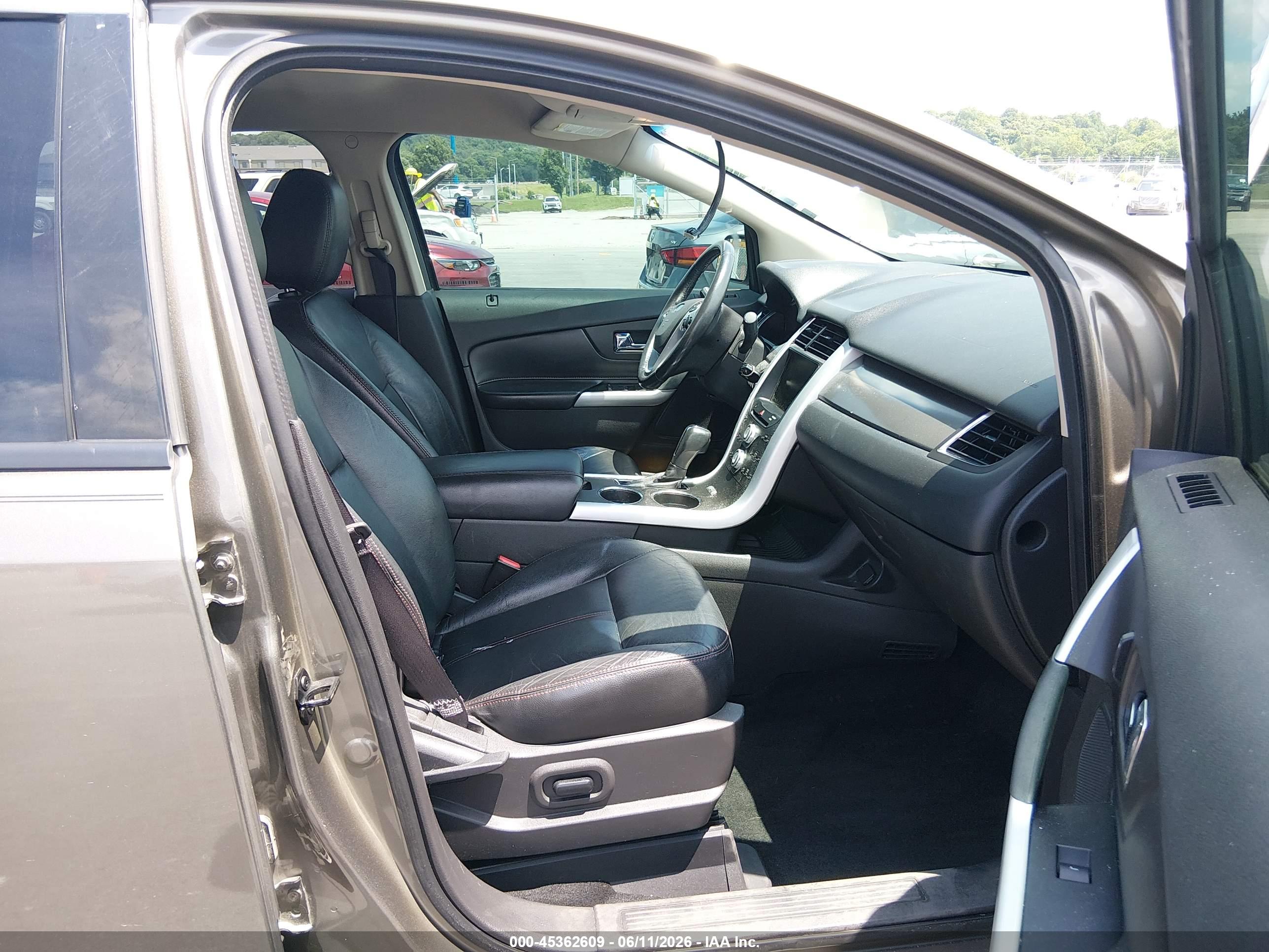 FORD EDGE image 5