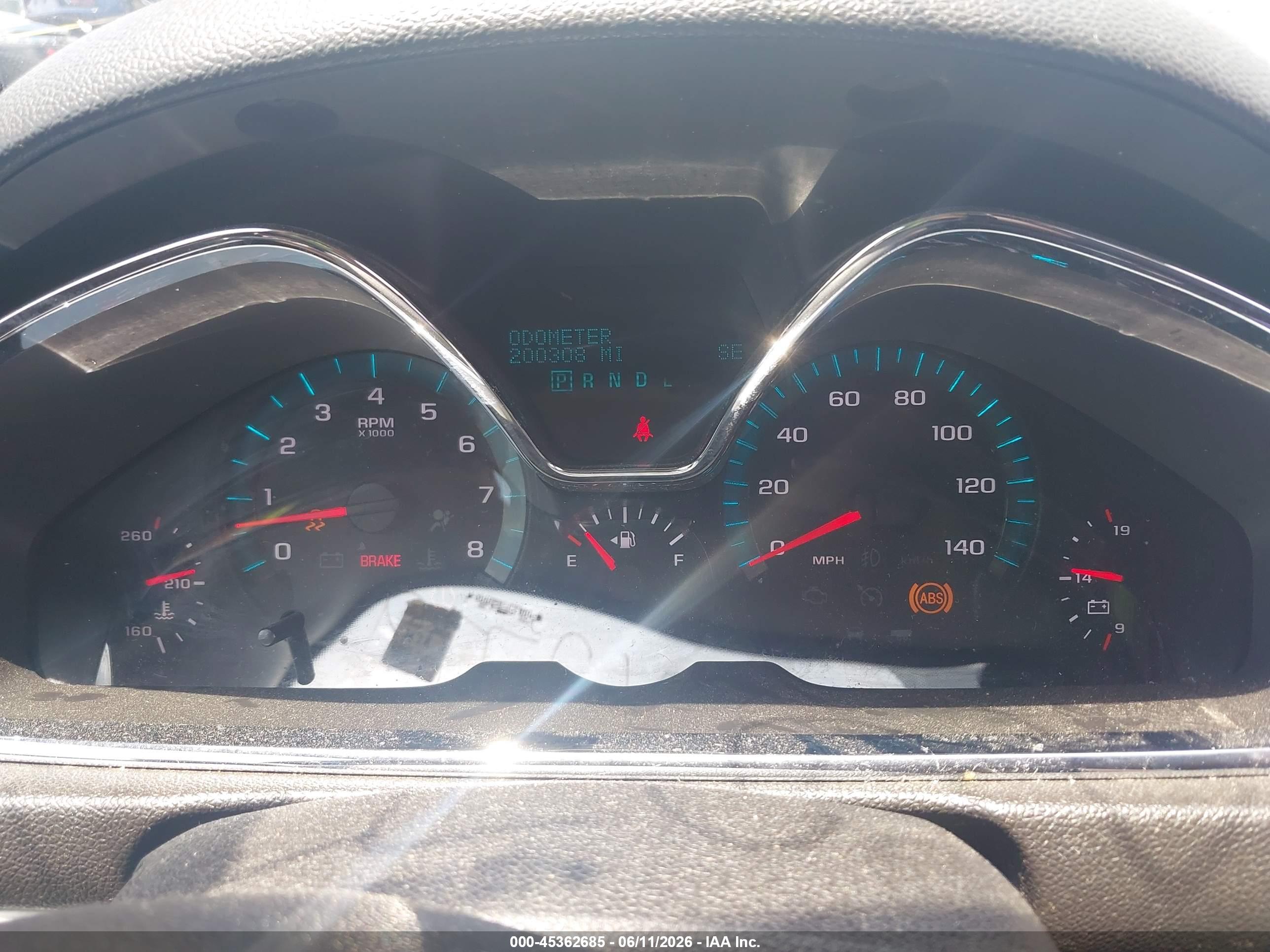 CHEVROLET TRAVERSE image 7