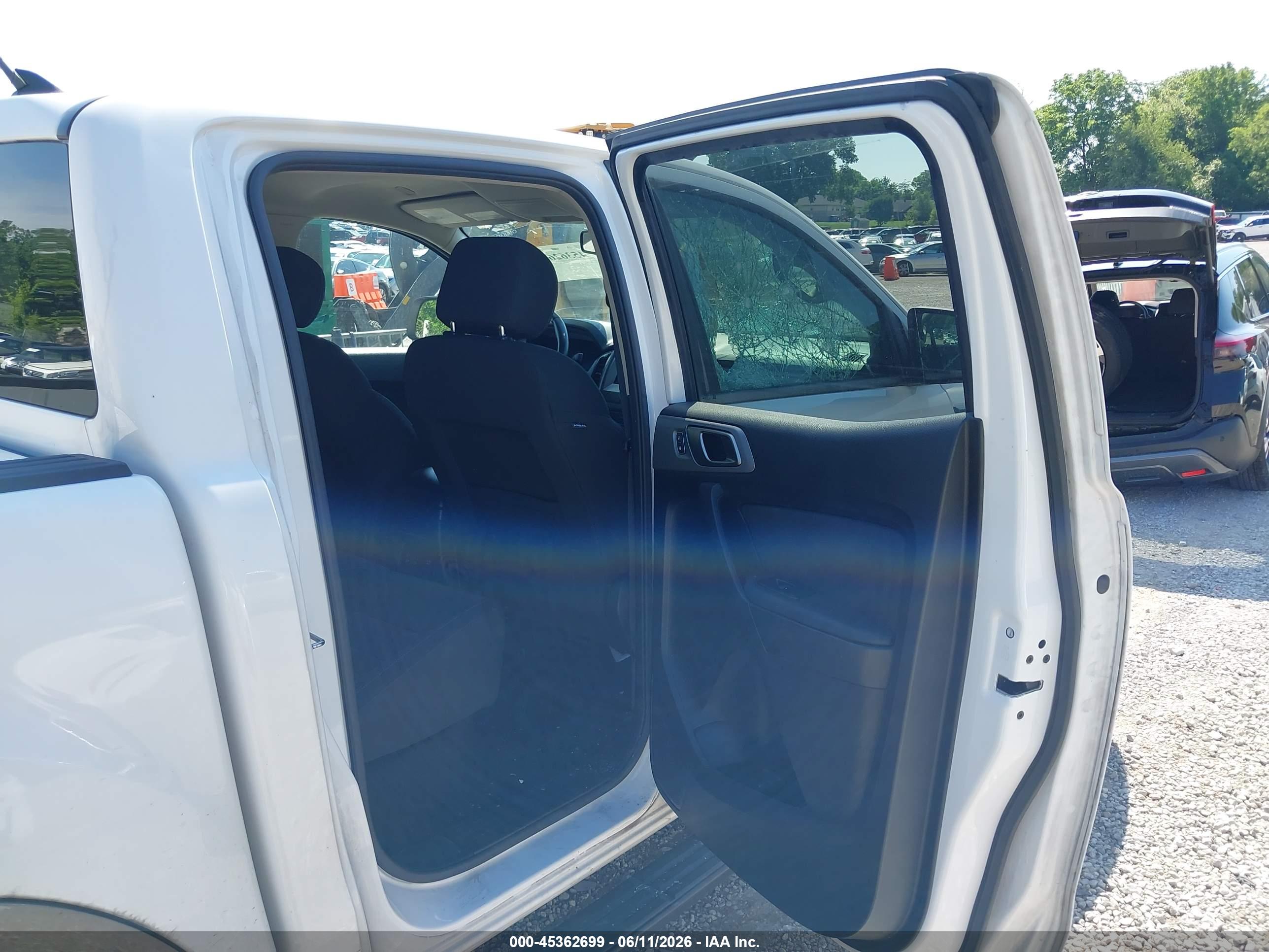 FORD RANGER image 8