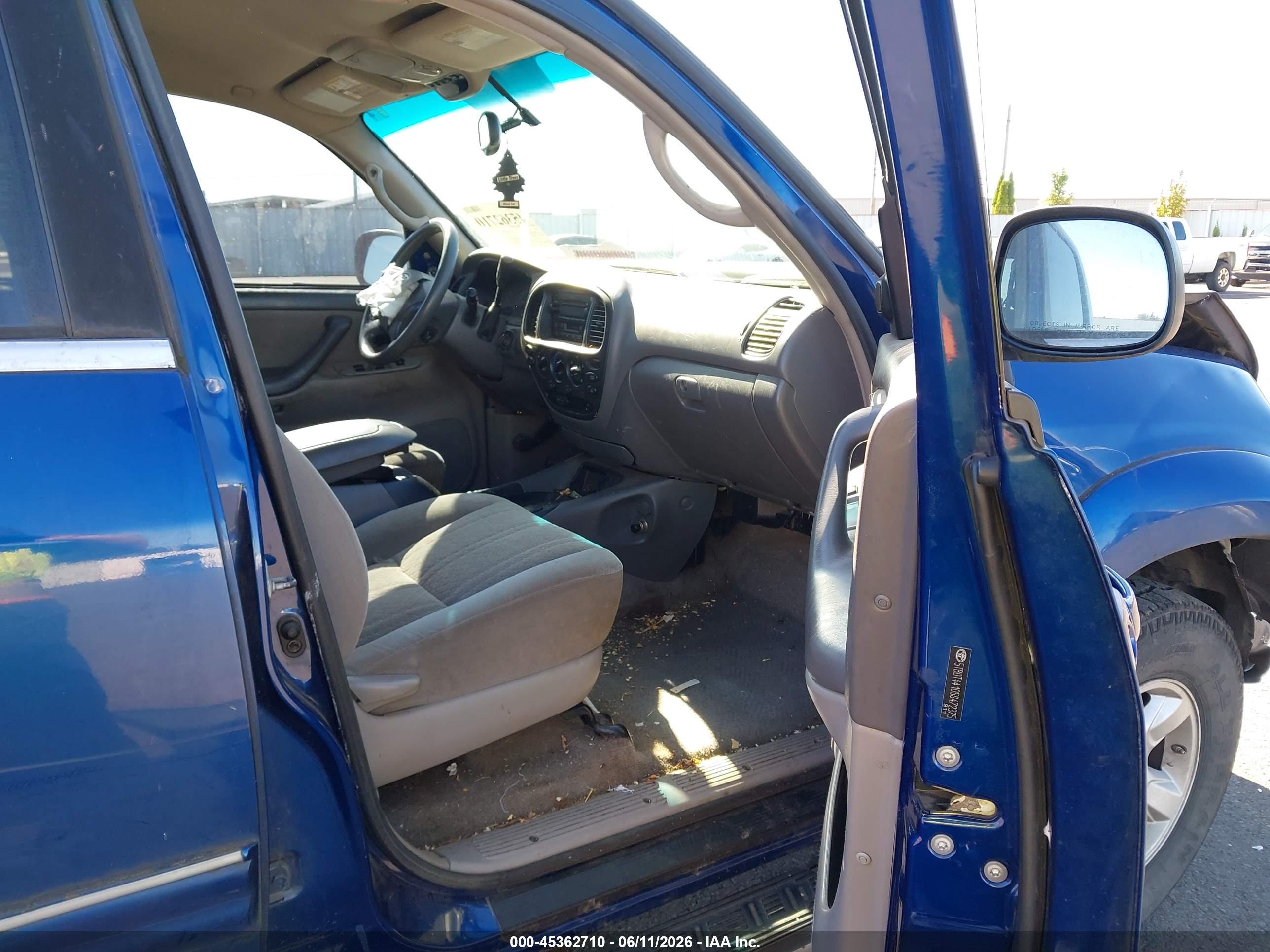 TOYOTA TUNDRA image 5
