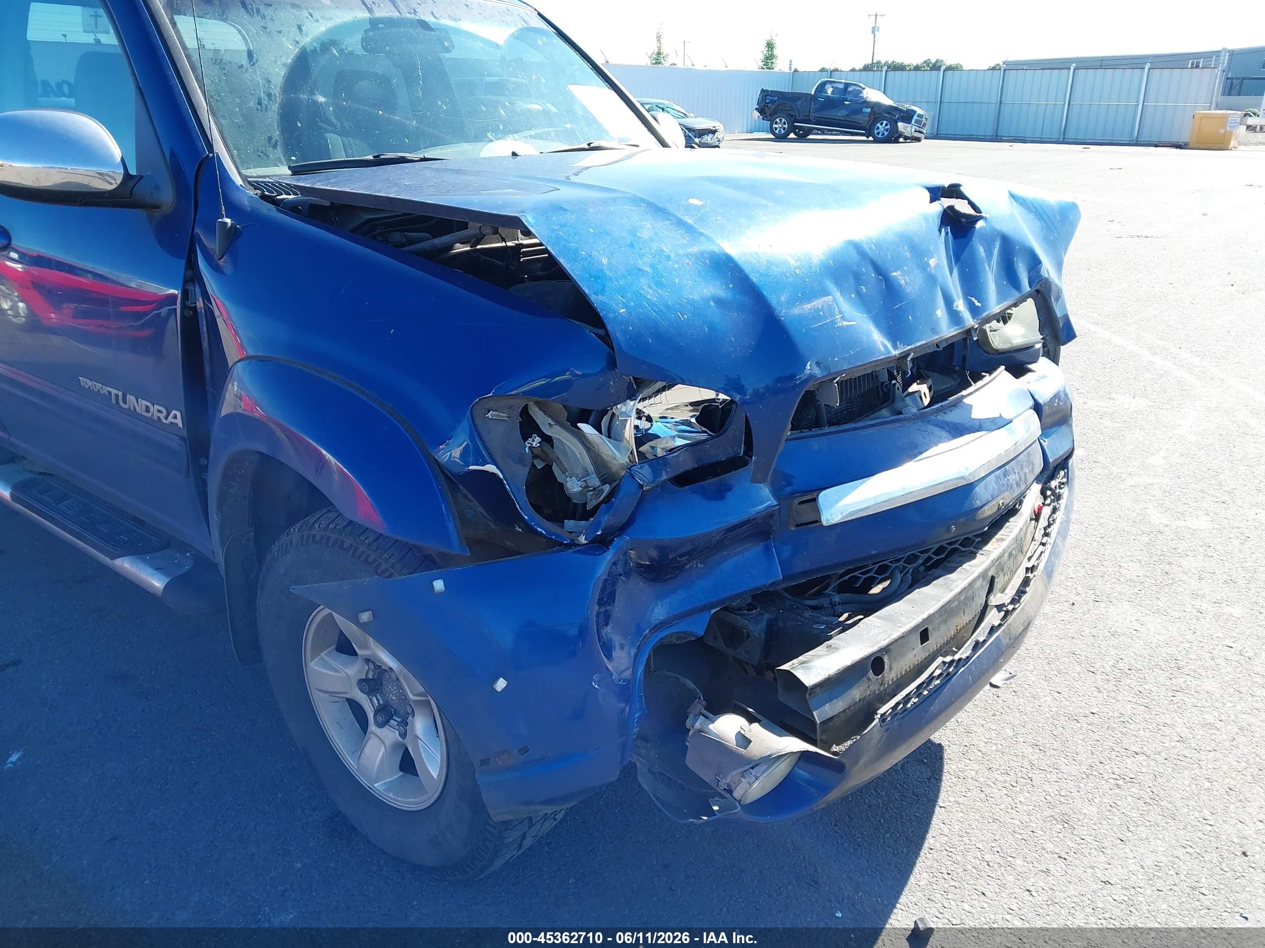 TOYOTA TUNDRA image 6