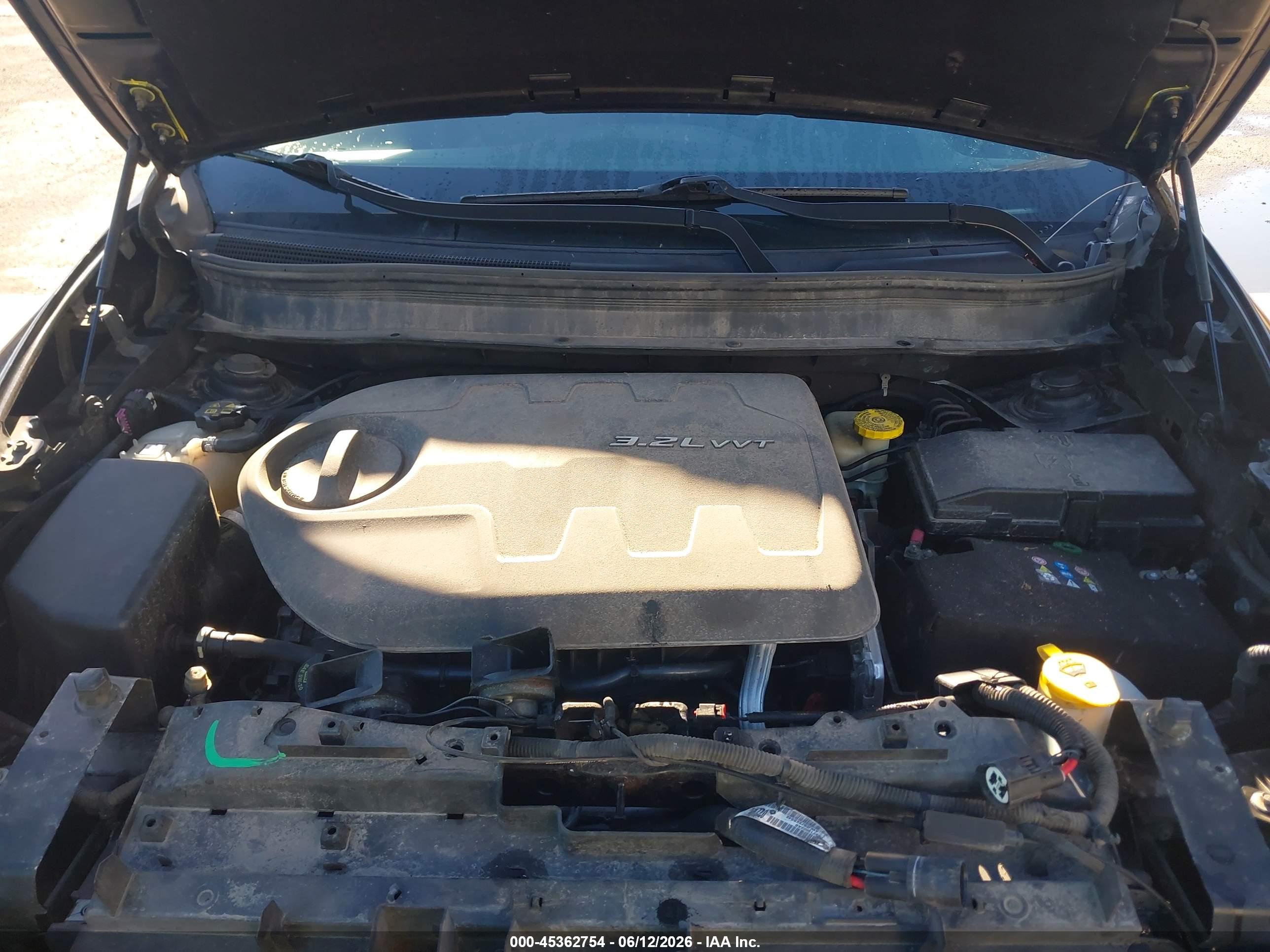 JEEP CHEROKEE image 10