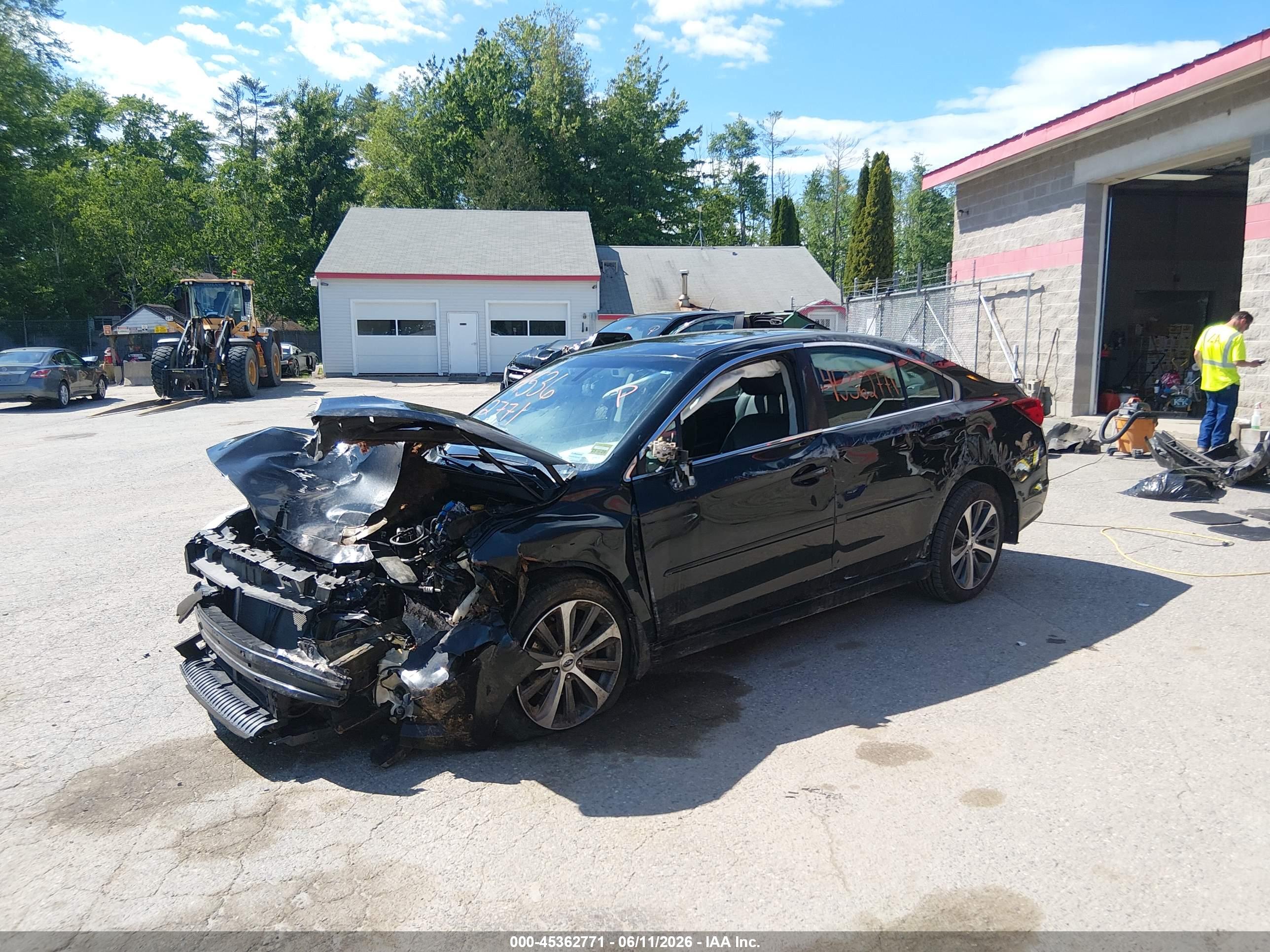 SUBARU LEGACY image 2