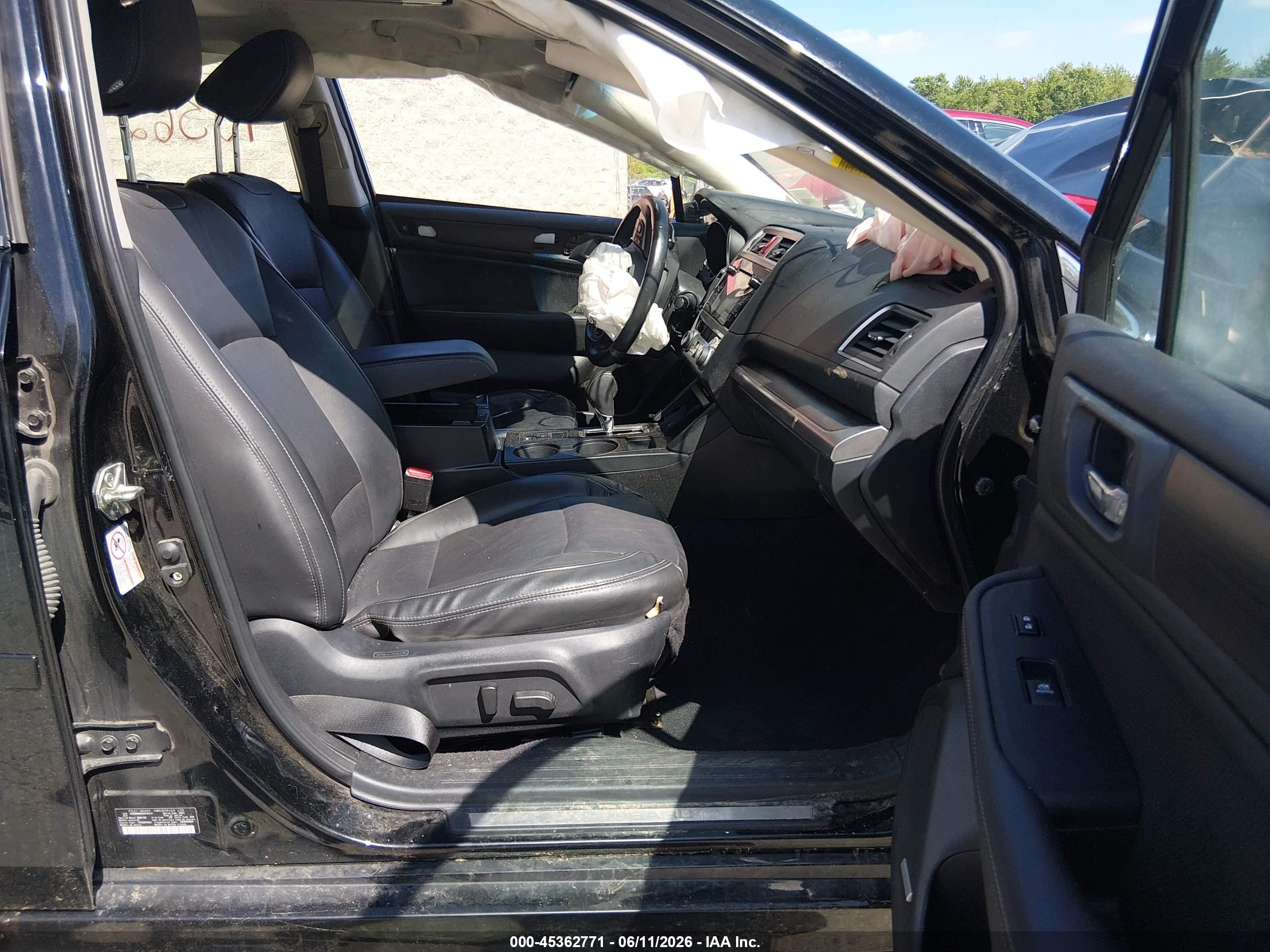 SUBARU LEGACY image 5