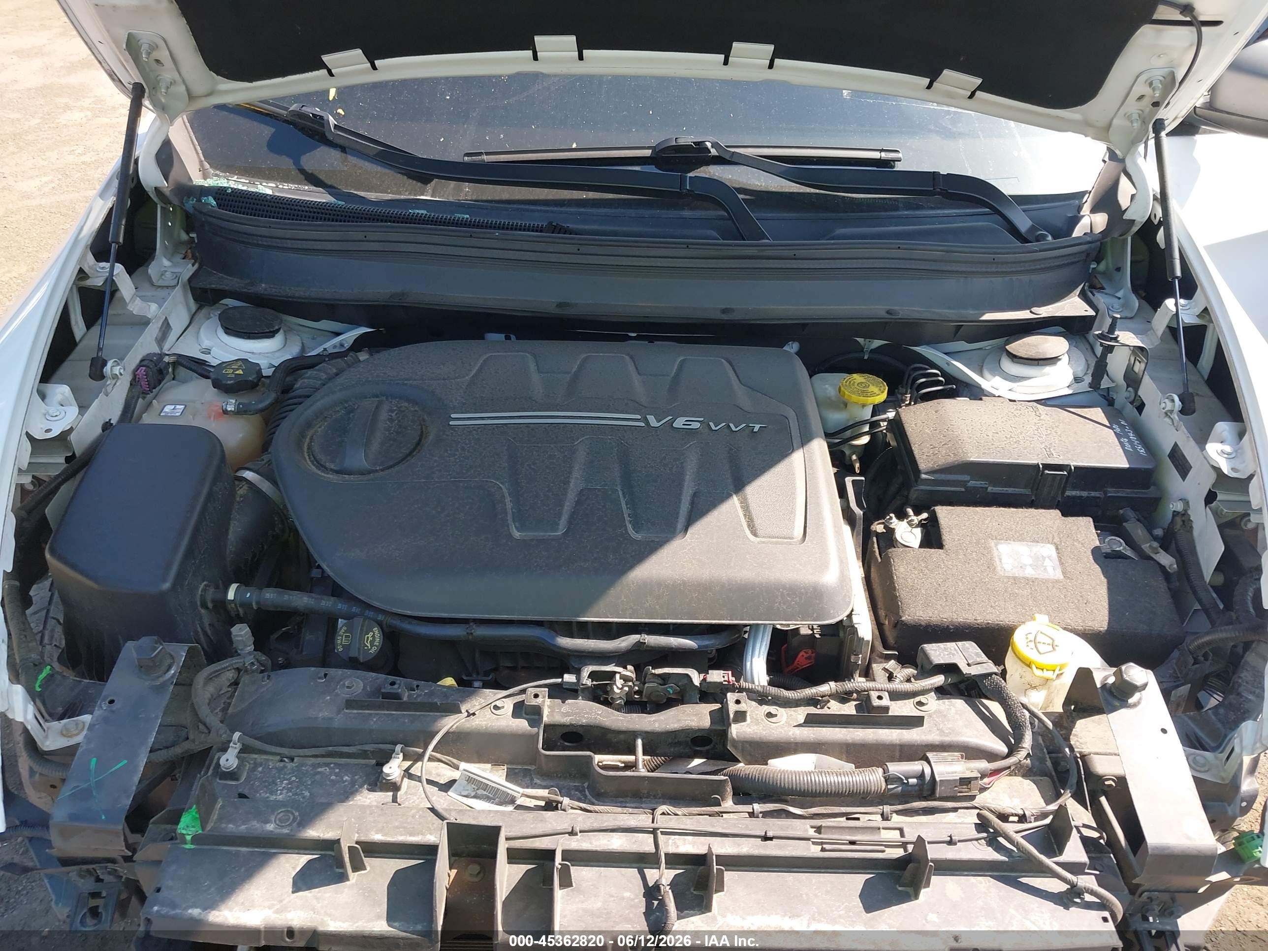 JEEP CHEROKEE image 10