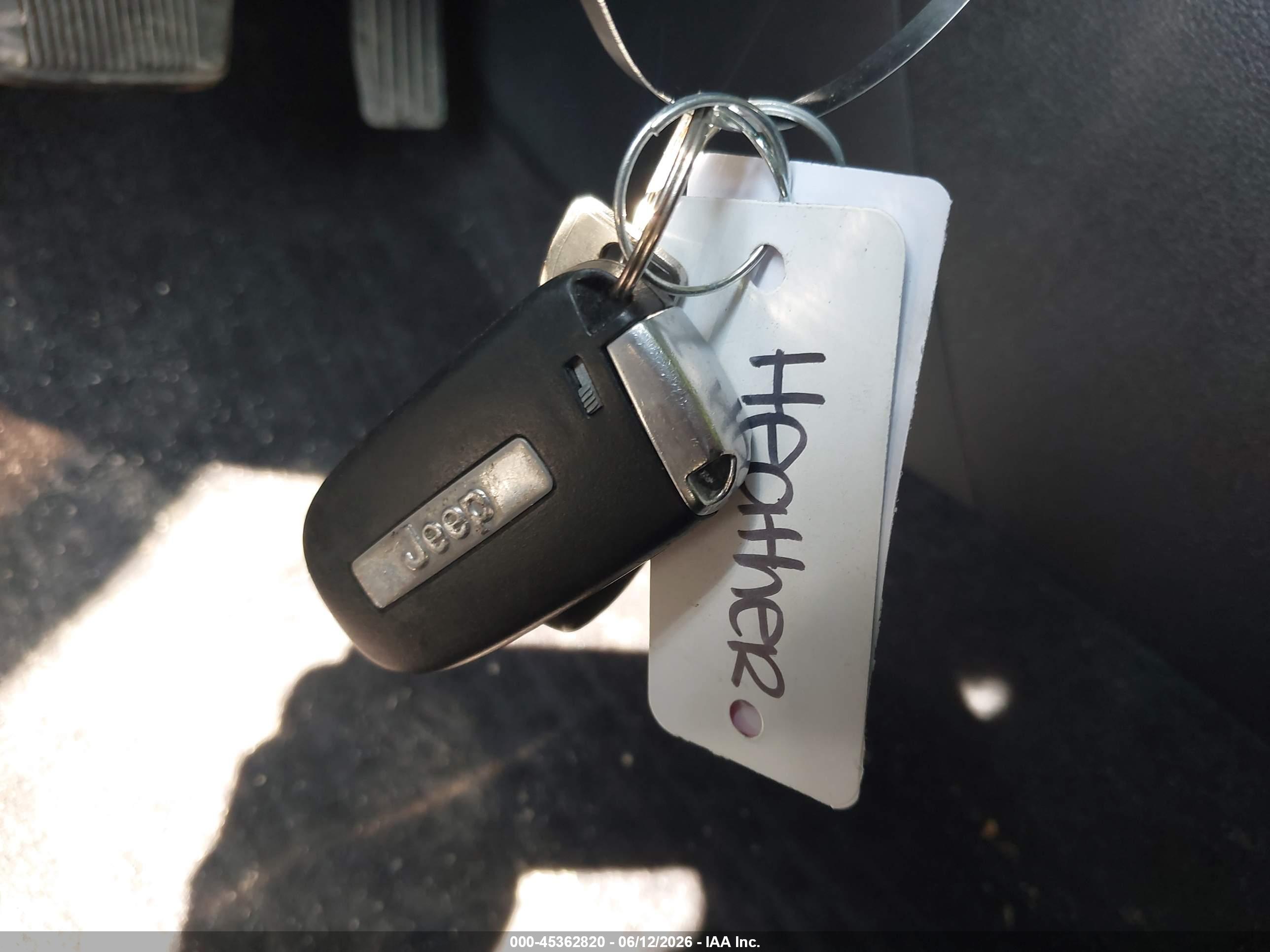 JEEP CHEROKEE image 11