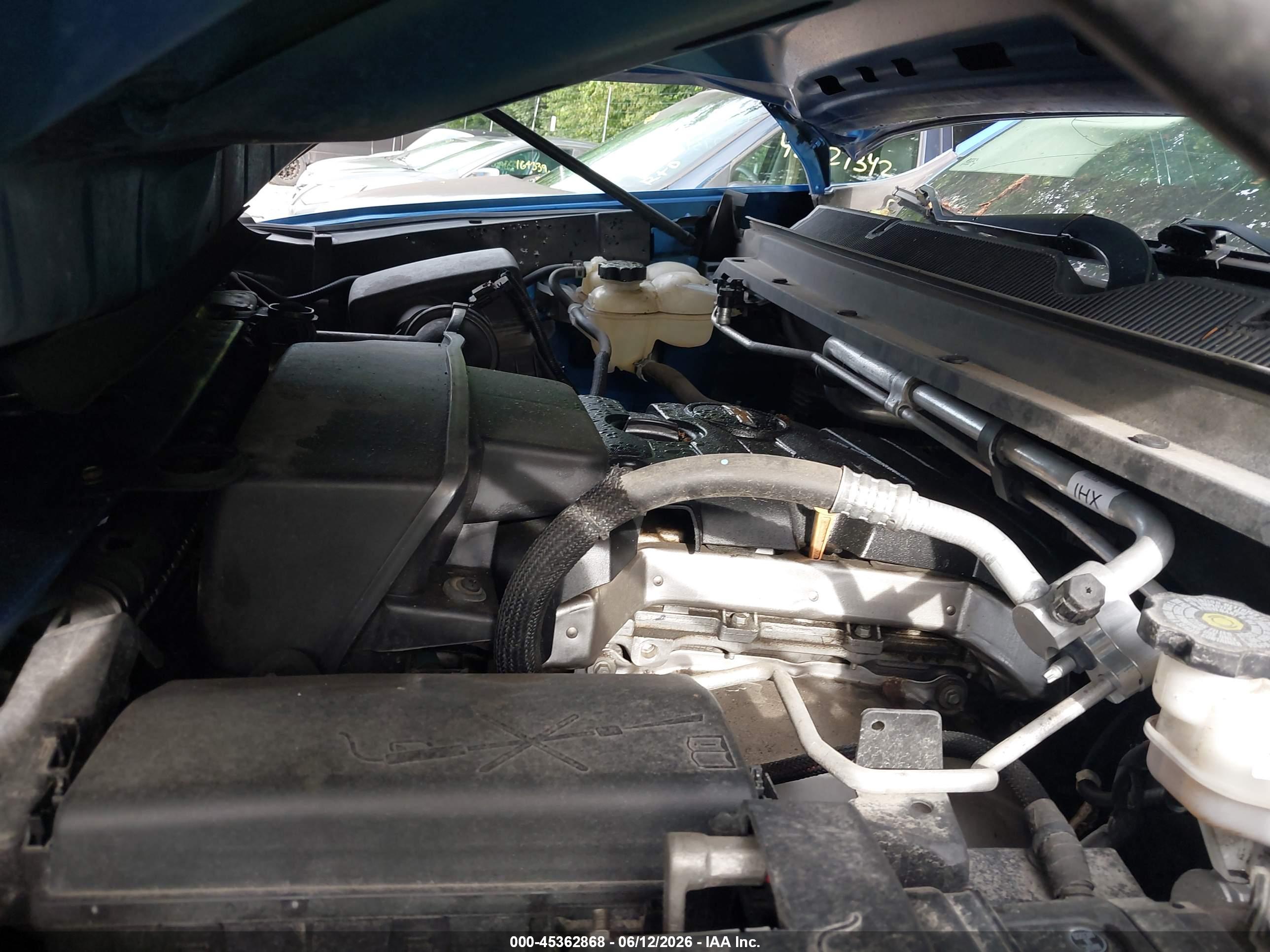 CHEVROLET COLORADO image 10