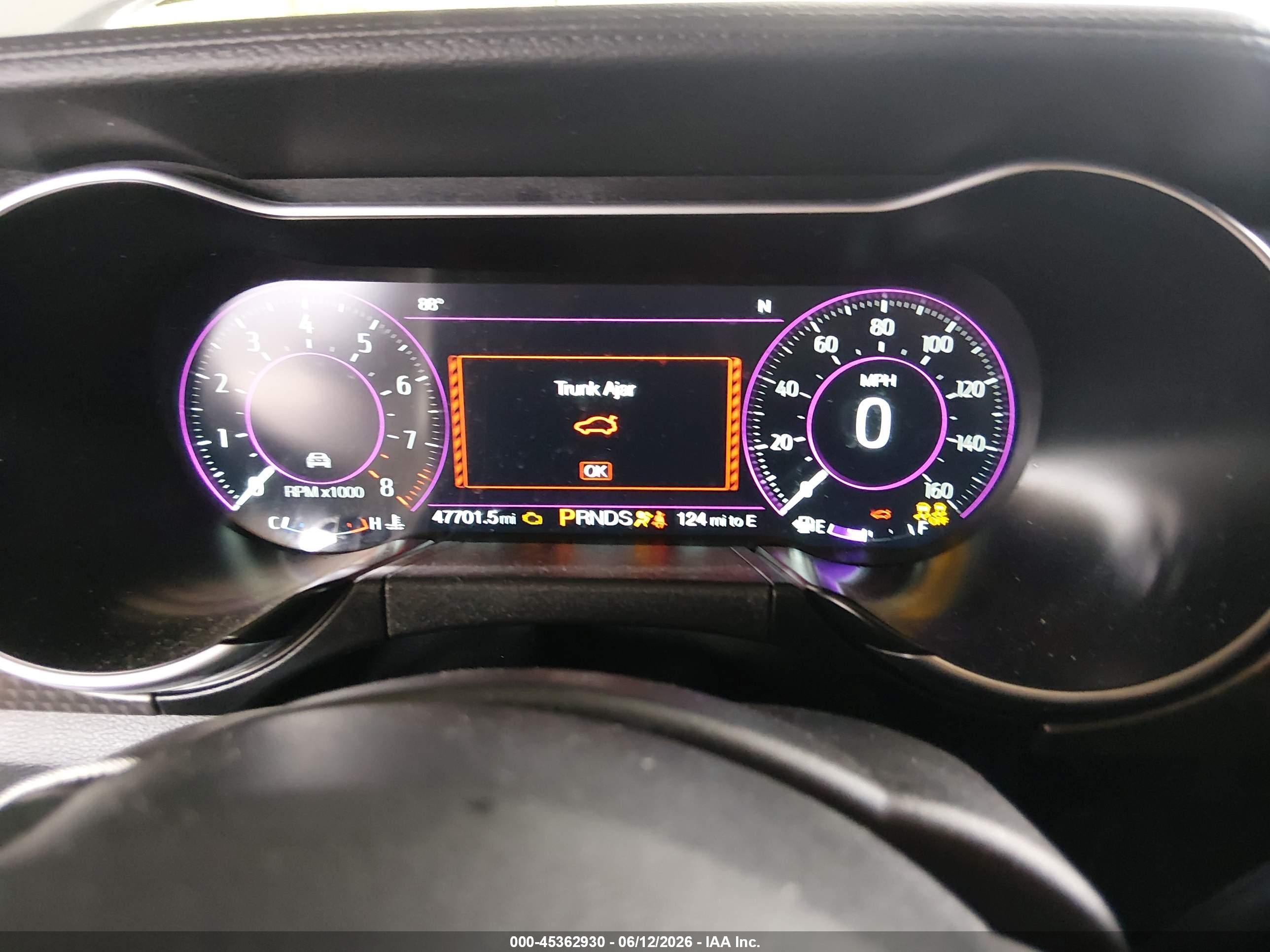 FORD MUSTANG image 7