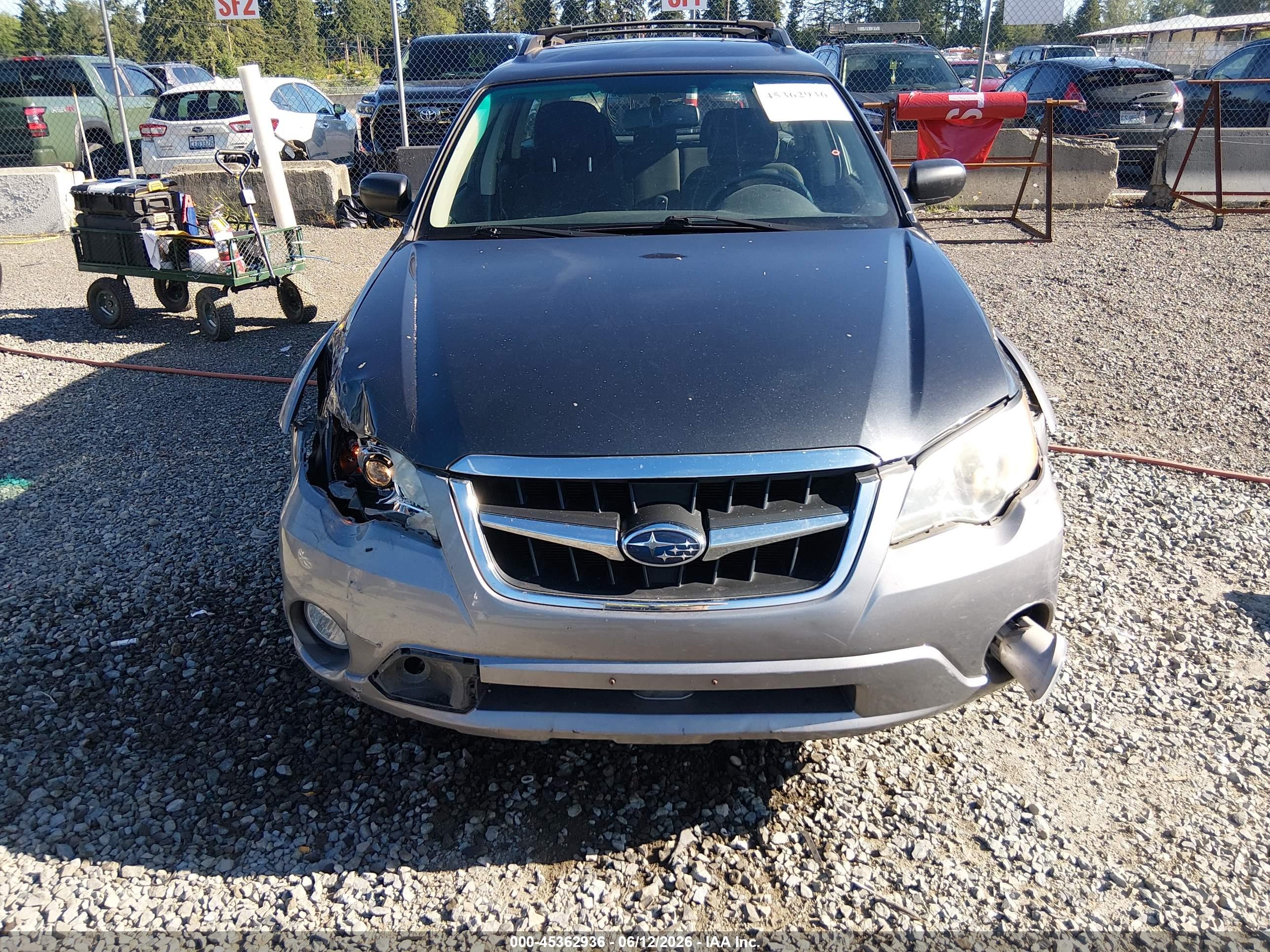 SUBARU OUTBACK image 6