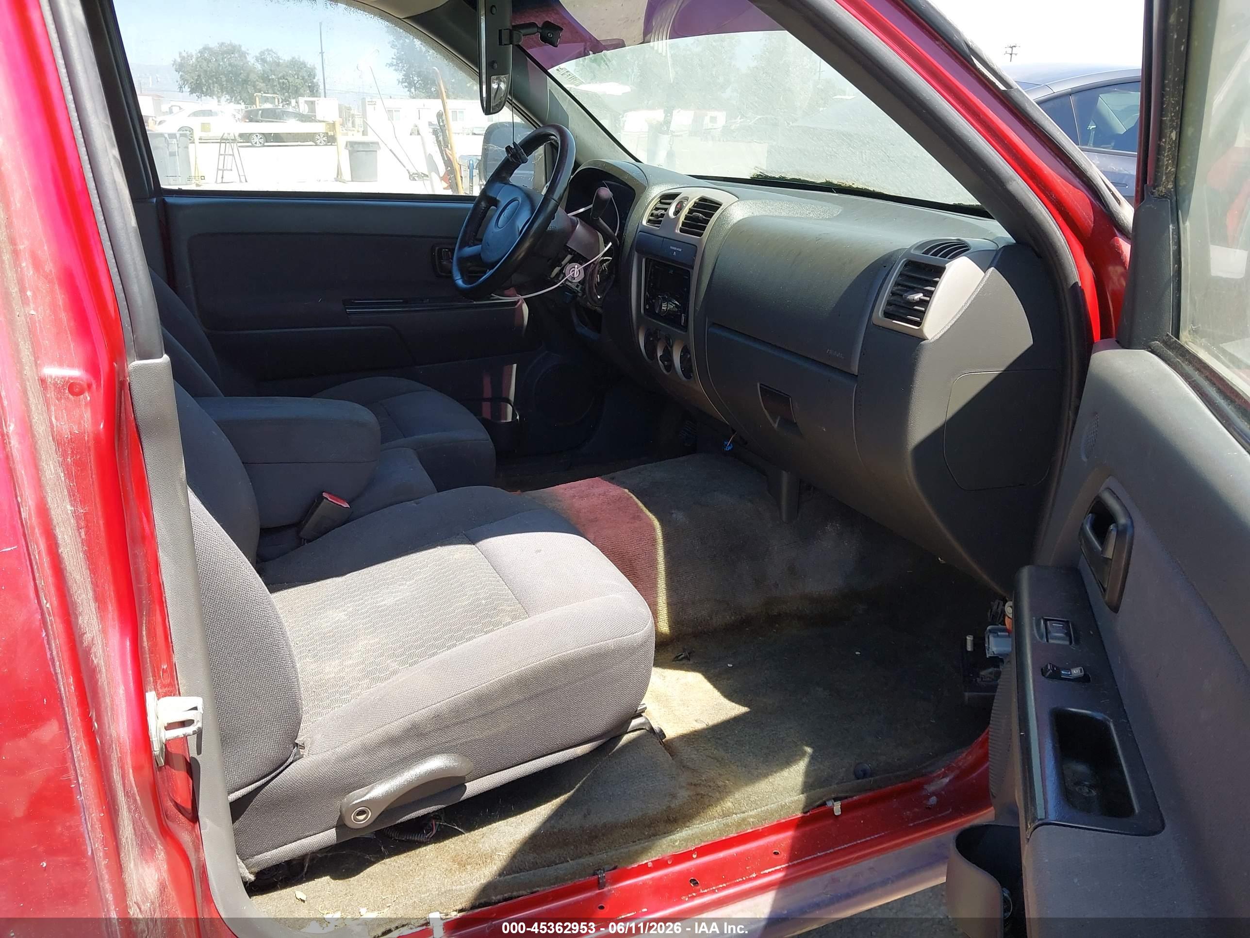 CHEVROLET COLORADO image 5