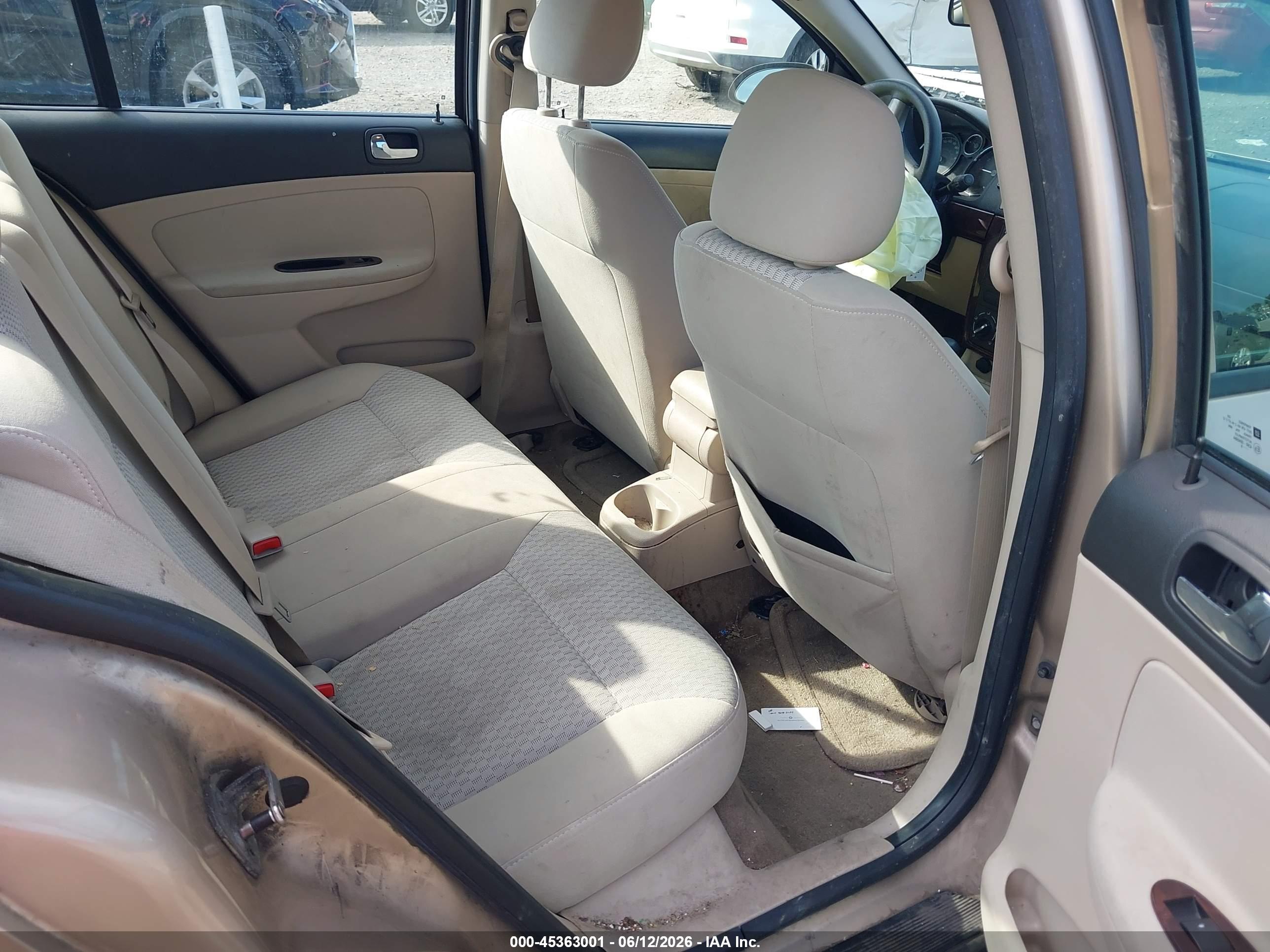 CHEVROLET COBALT image 8