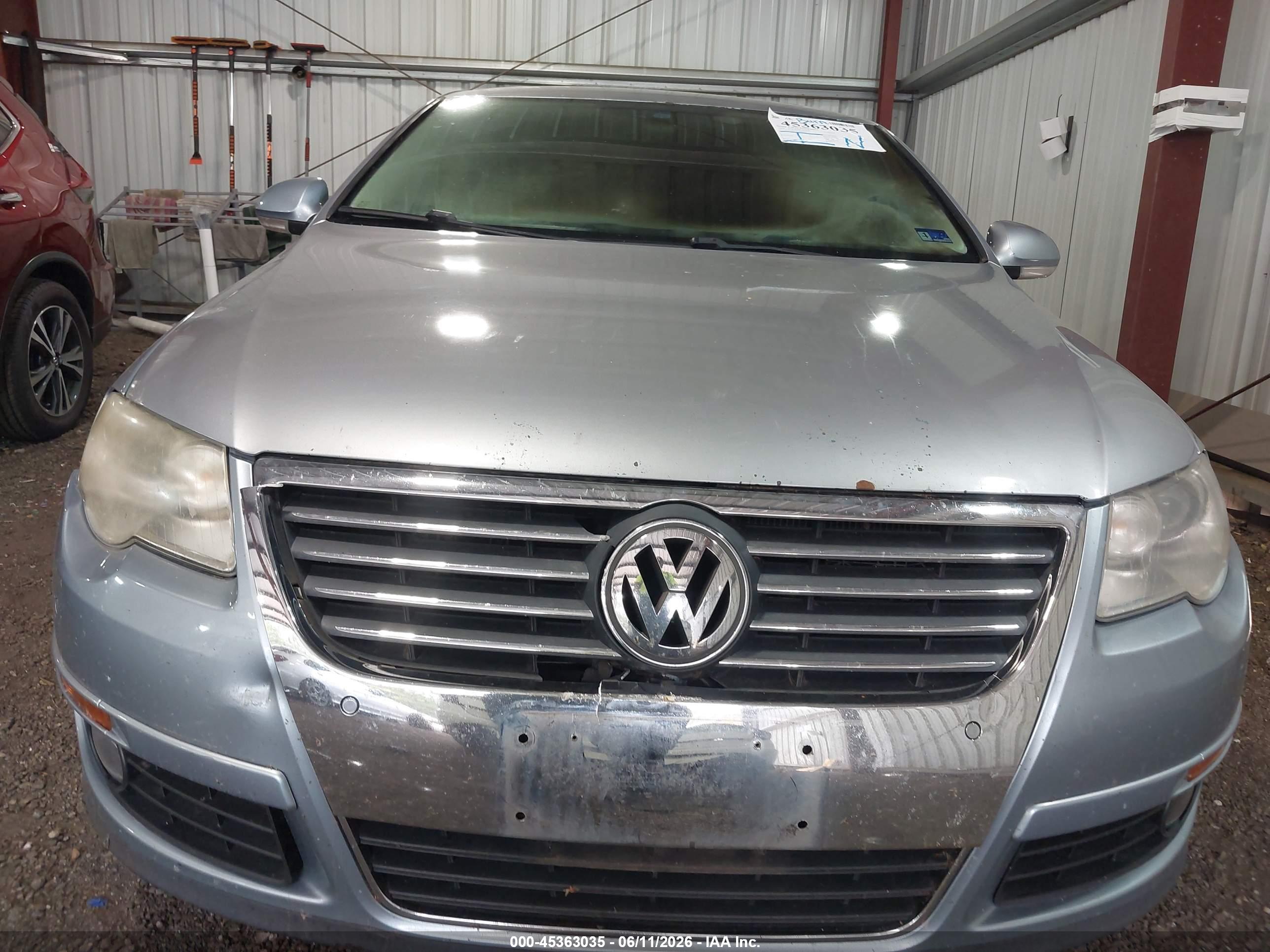 VOLKSWAGEN PASSAT image 6