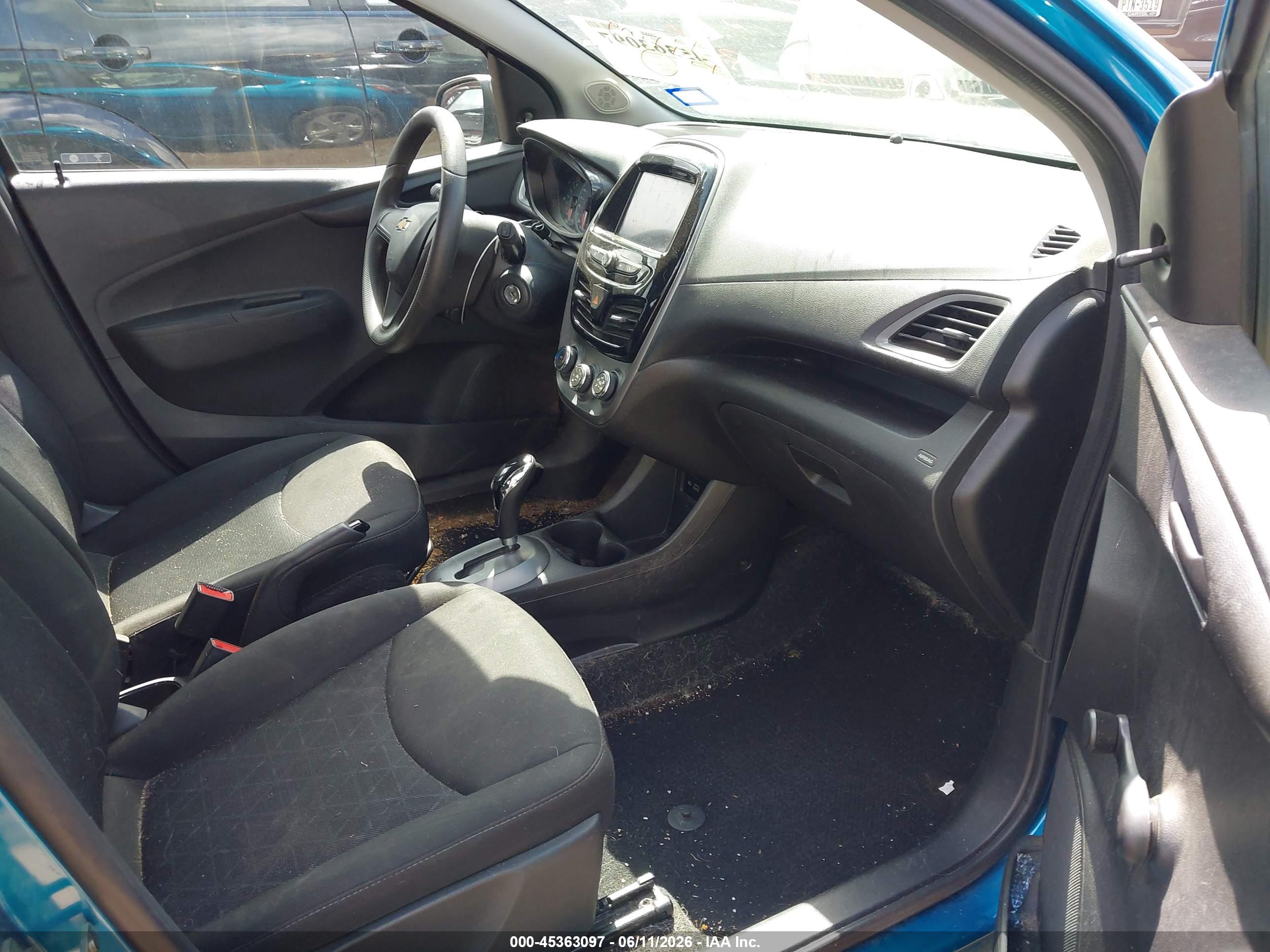 CHEVROLET SPARK image 5