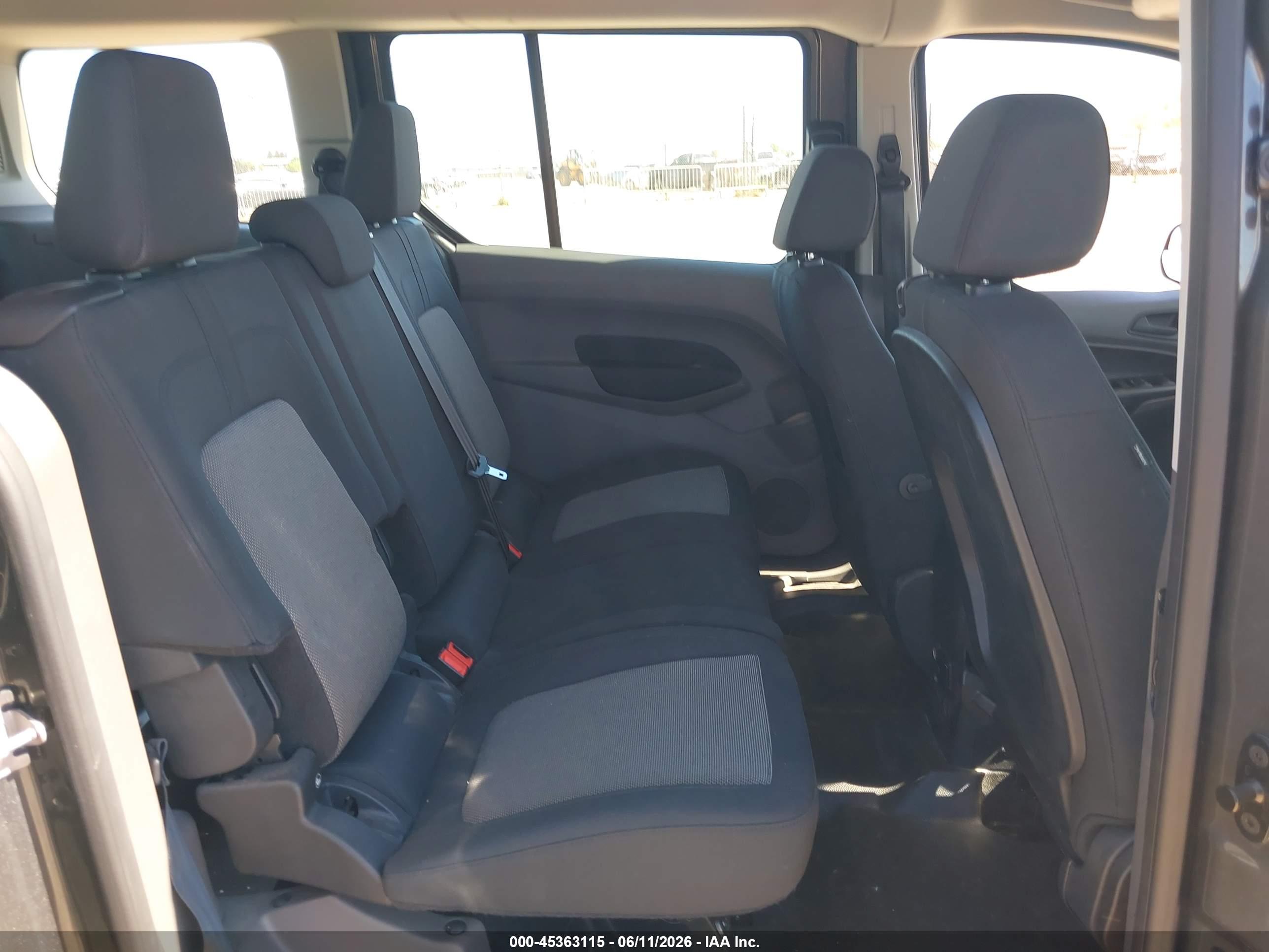 FORD TRANSIT image 8