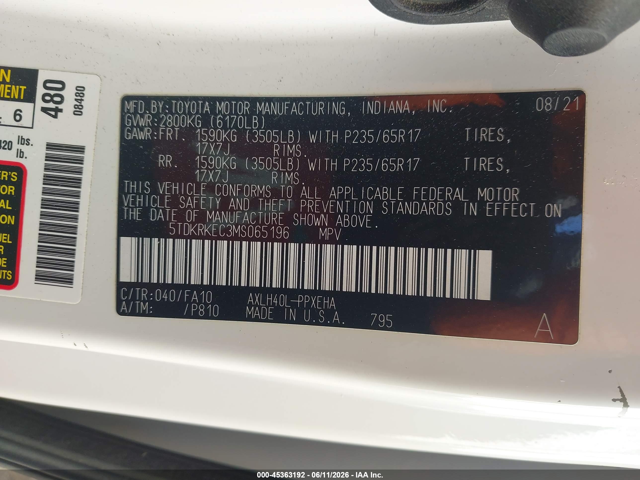 TOYOTA SIENNA image 9