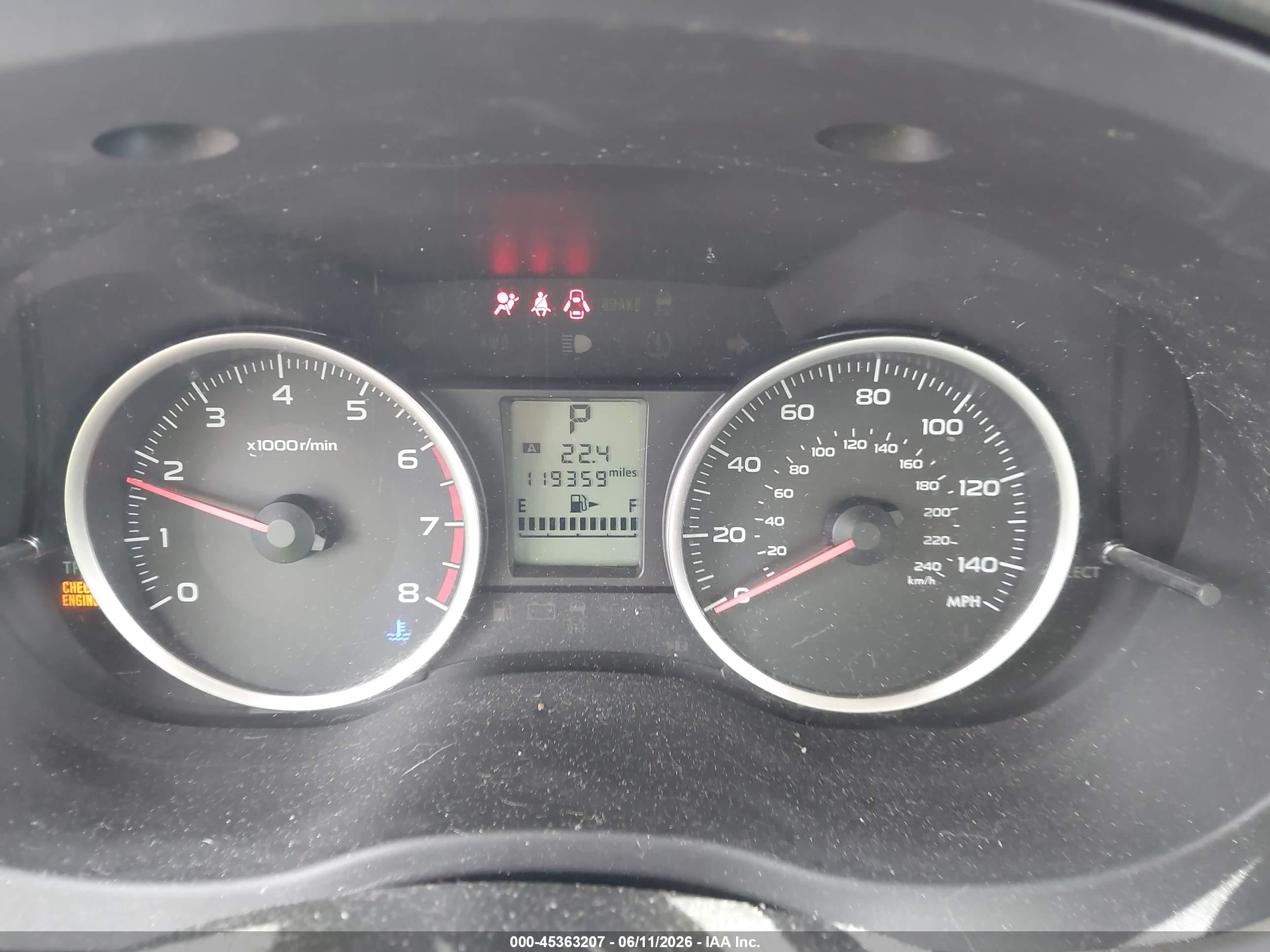 SUBARU FORESTER image 7