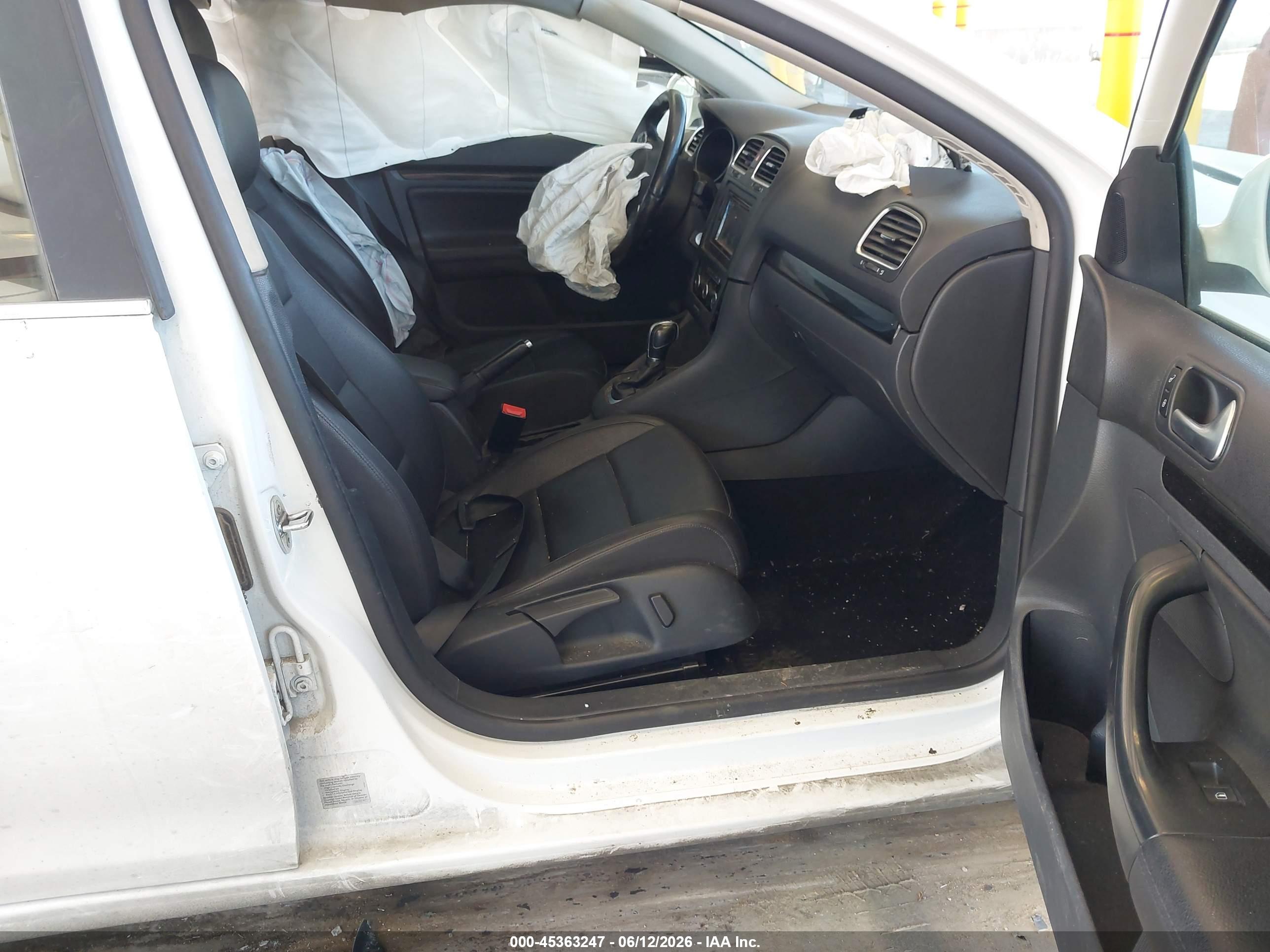 VOLKSWAGEN JETTA image 5