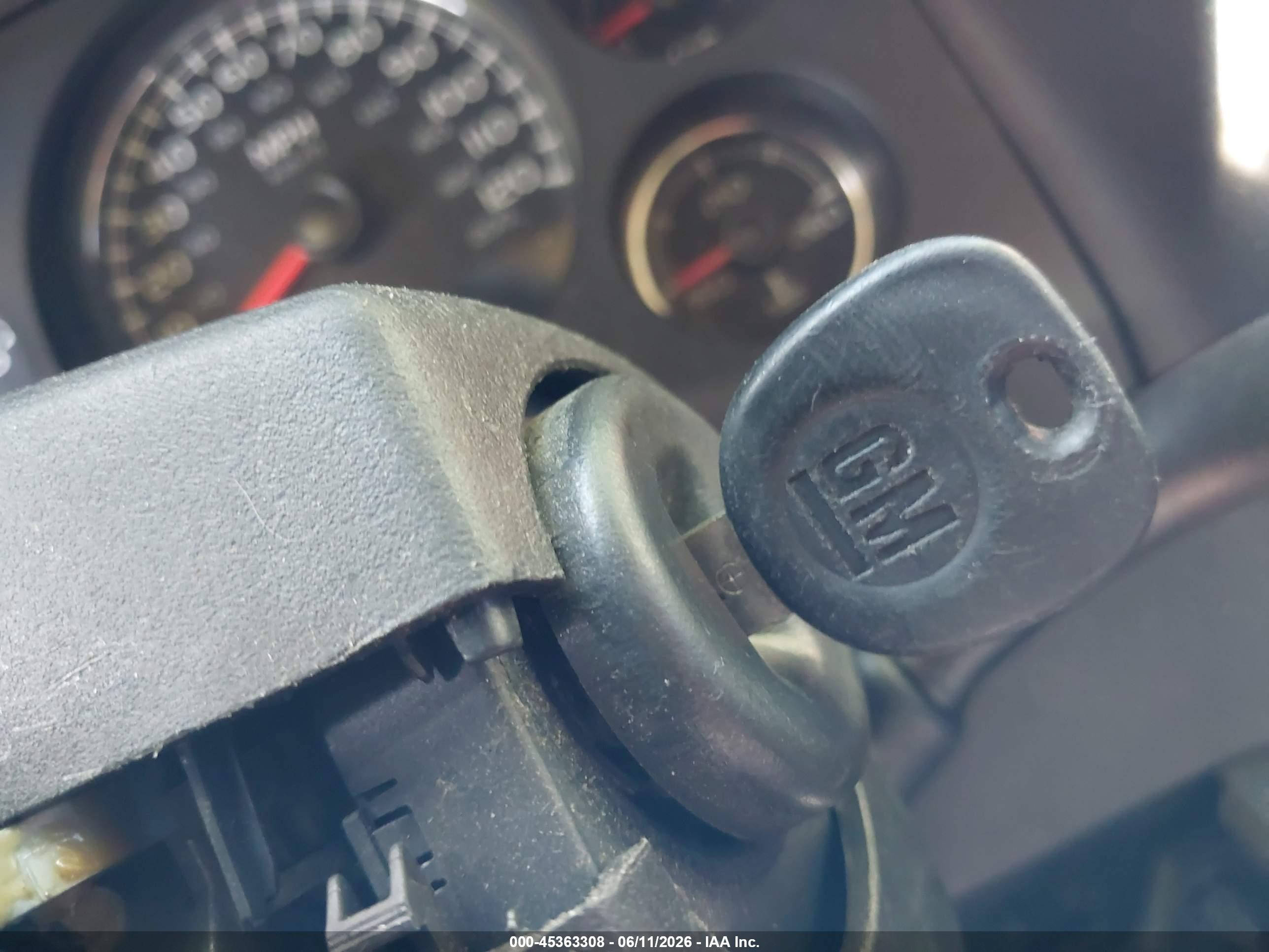 GMC YUKON image 11